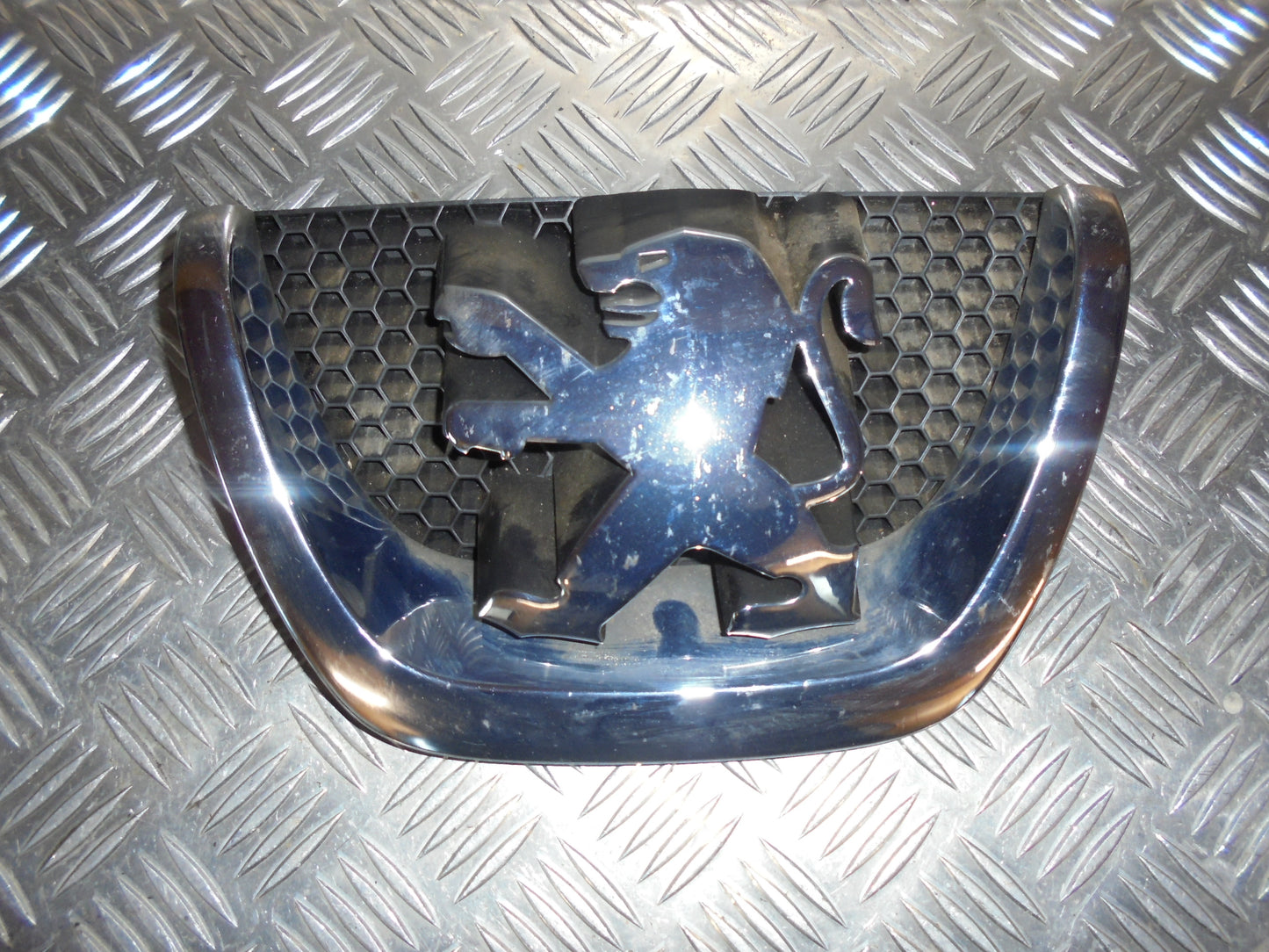 Peugeot 206+ Emblemer Med OEM Nr. 7810P9 Fra Peugeot Ophugger