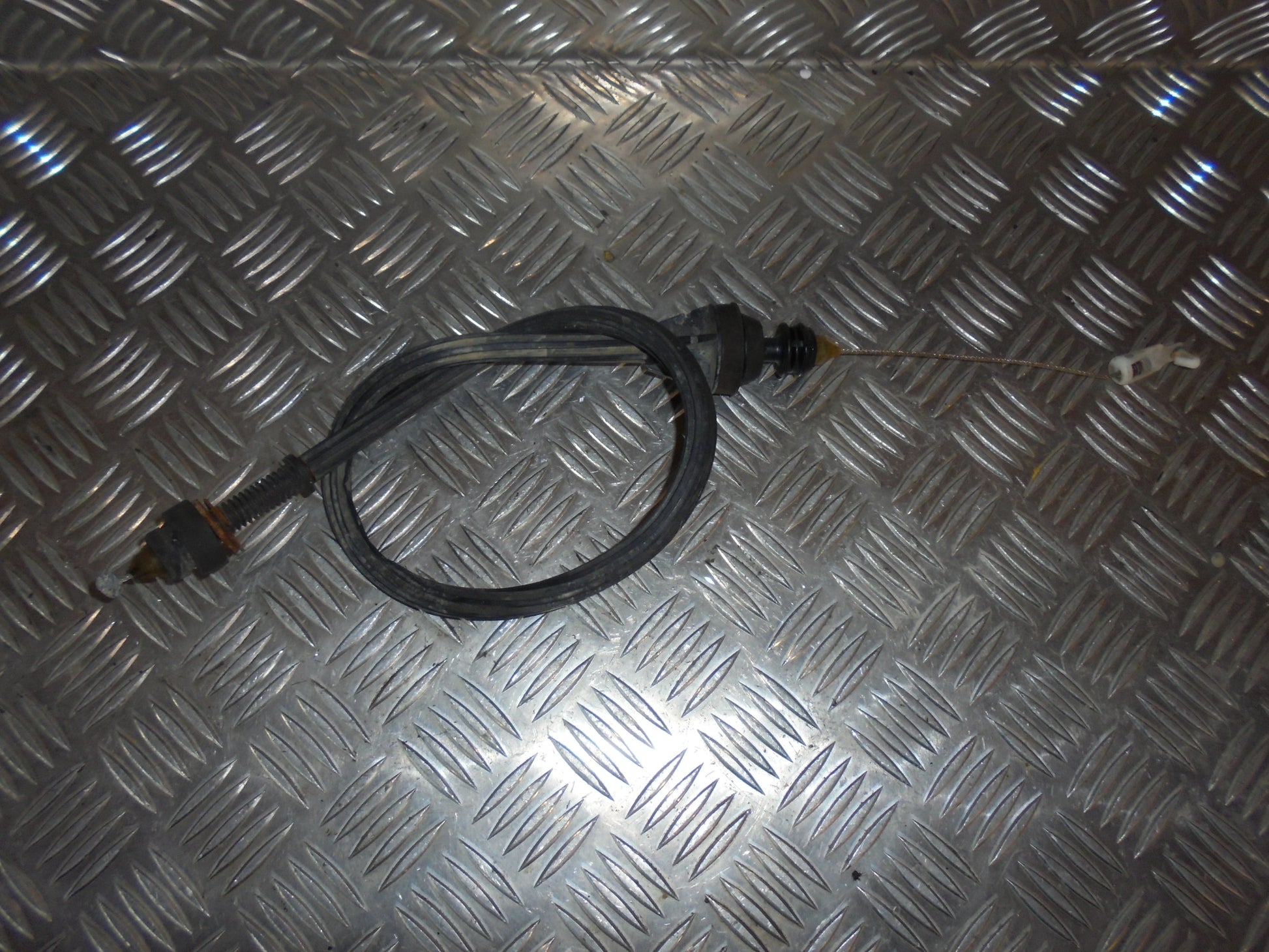 Peugeot 806 Speedometer Kabel Med OEM Nr. Ophugger Fra Peugeot Ophugger