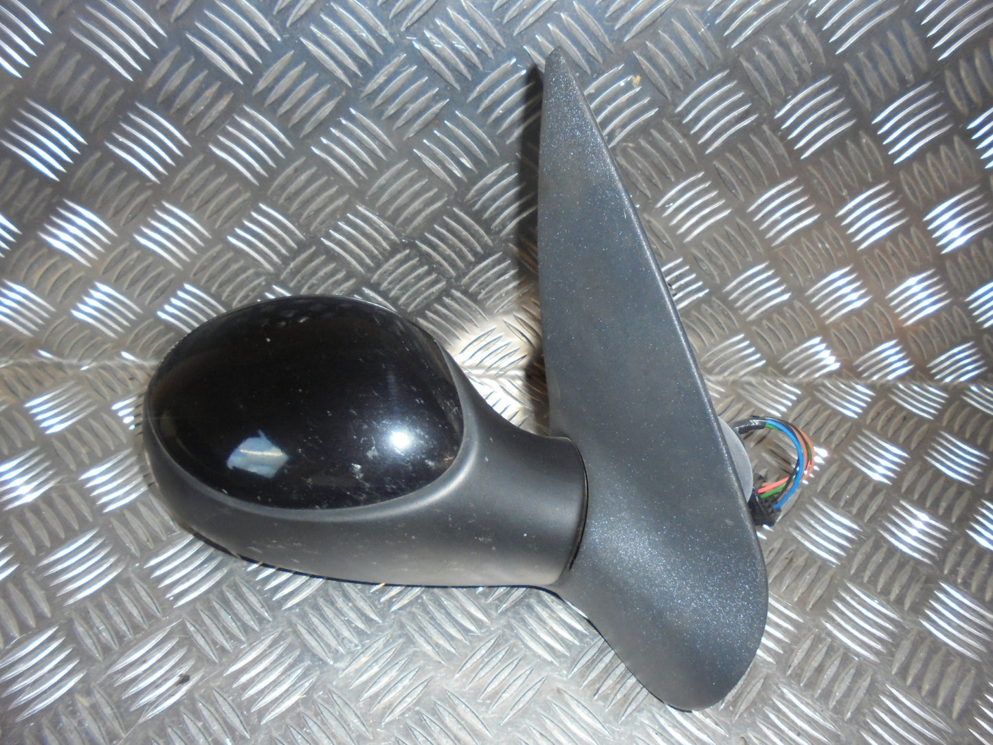 Peugeot 206+ Sidespejl Med OEM Nr. 8154JF Fra Peugeot Ophugger