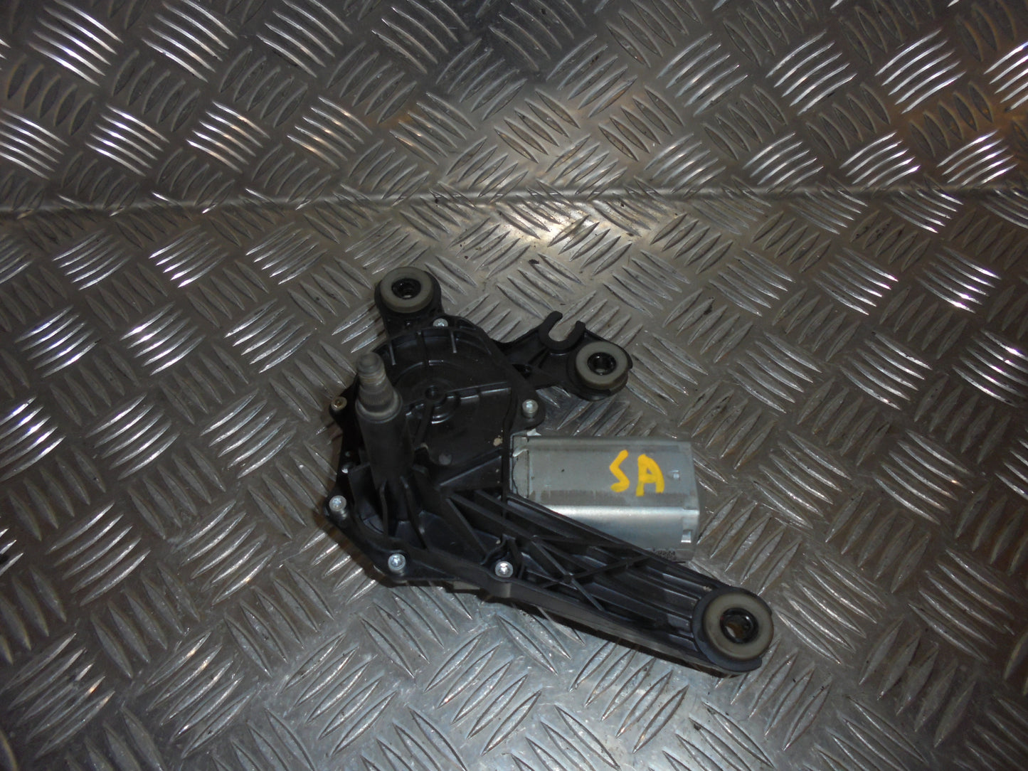 Peugeot 206+ Bagrudevisker Motor Med OEM Nr. 53017812 Fra Peugeot Ophugger