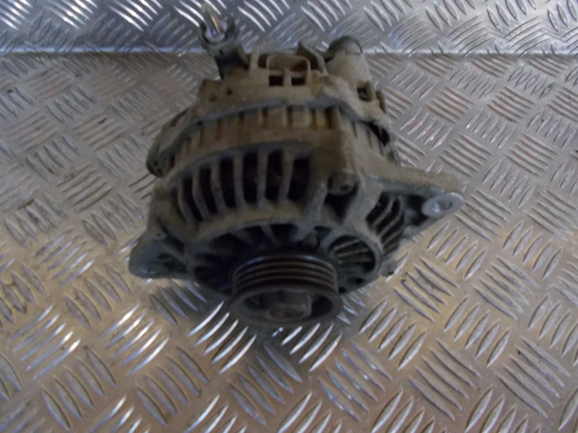 Mazda 323 F 5D BJ14 Generator Med OEM Nr. A2TB7191 Fra Mazda Ophugger