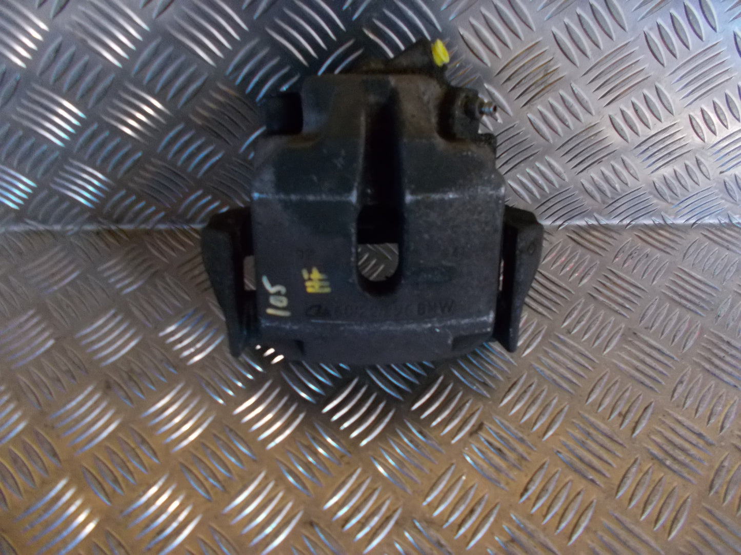 BMW 5-Serie E39 Bremsekaliber Hf Med OEM Nr. Ophugger Fra BMW Ophugger