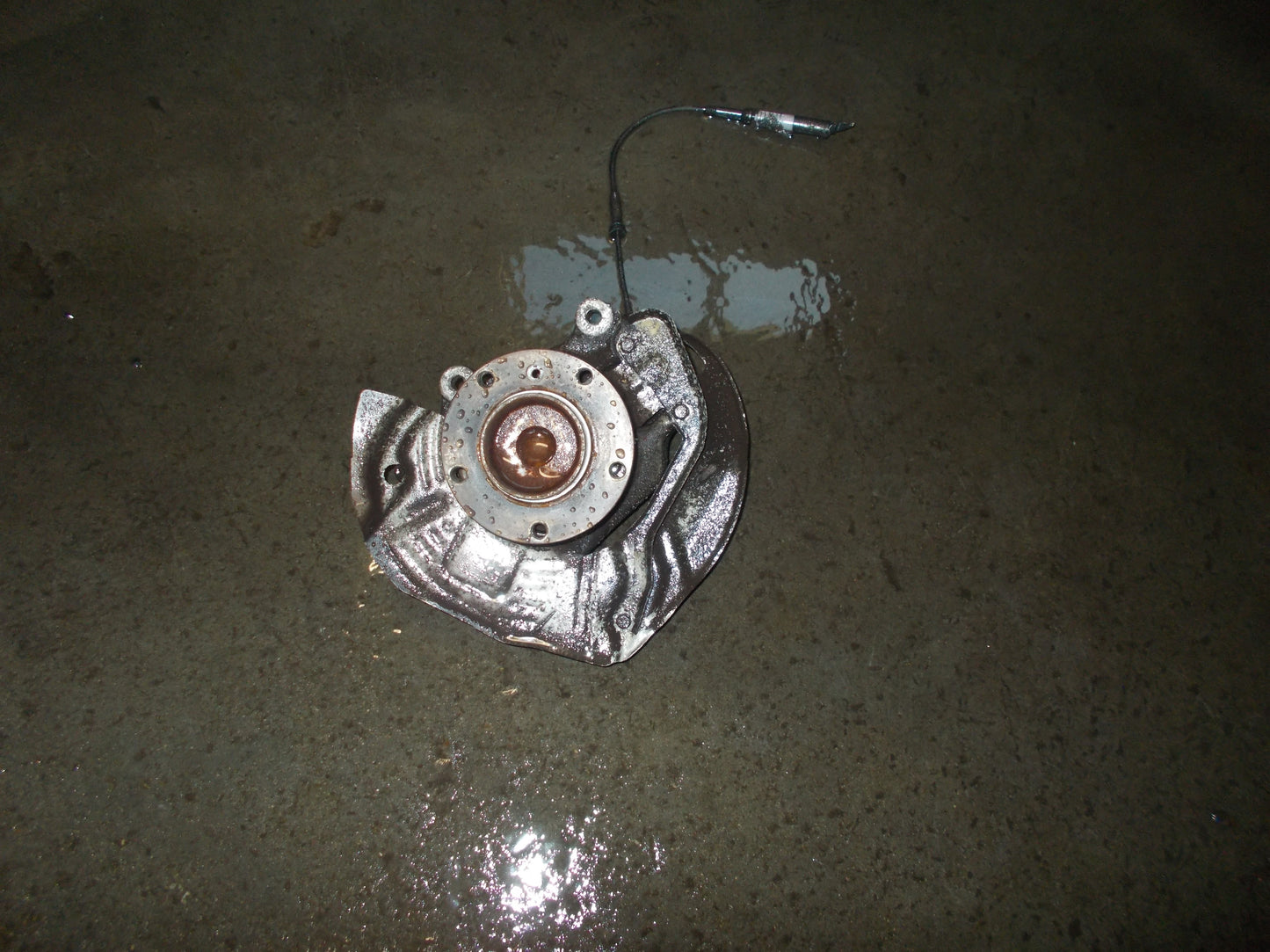 BMW 5-Serie E39 Spindel For H Med OEM Nr. Ophugger Fra BMW Ophugger