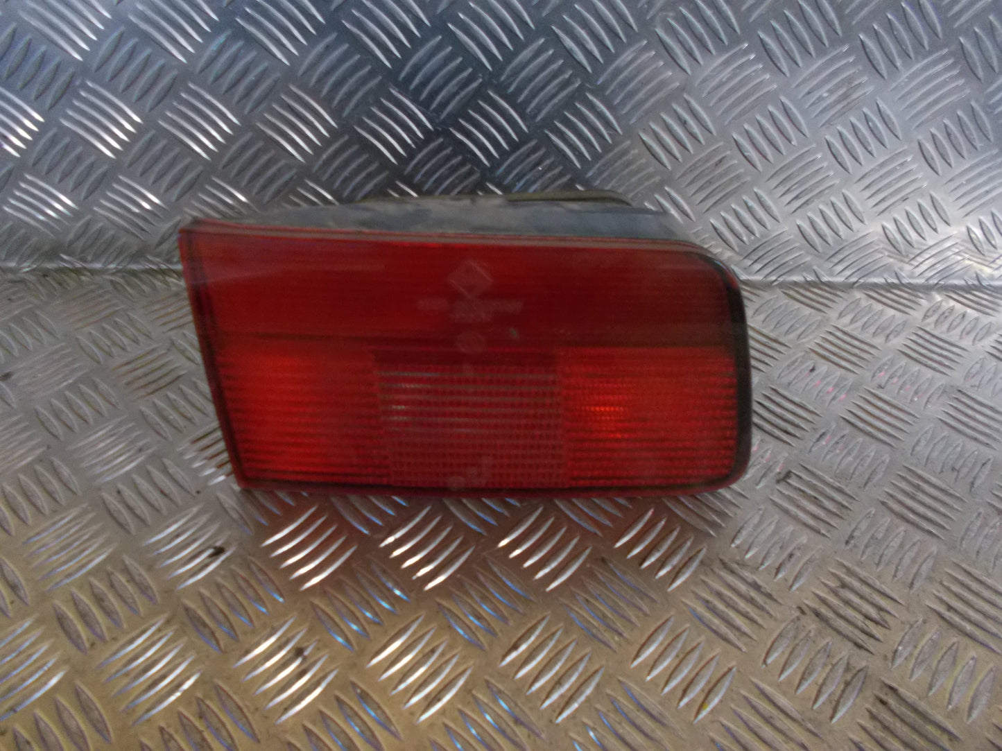 BMW 5-Serie E39 Baglygte Med OEM Nr. Ophugger Fra BMW Ophugger