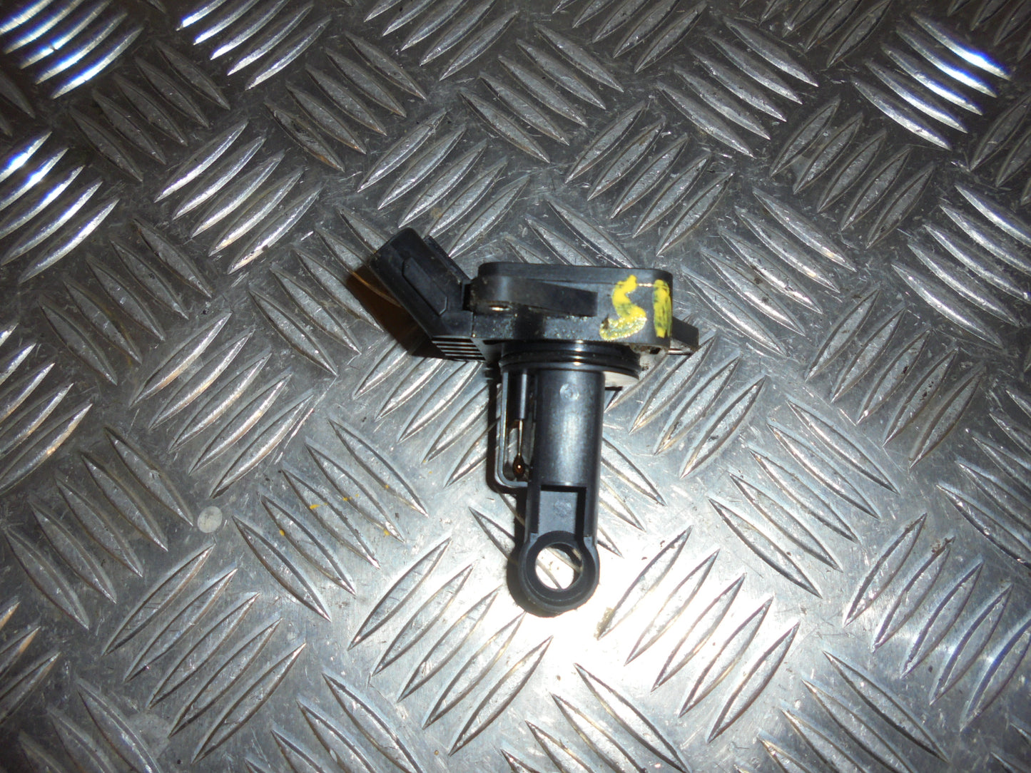 Toyota Corolla 3D E11 Luftmængdemåler Med OEM Nr. Ophugger Fra Toyota Ophugger