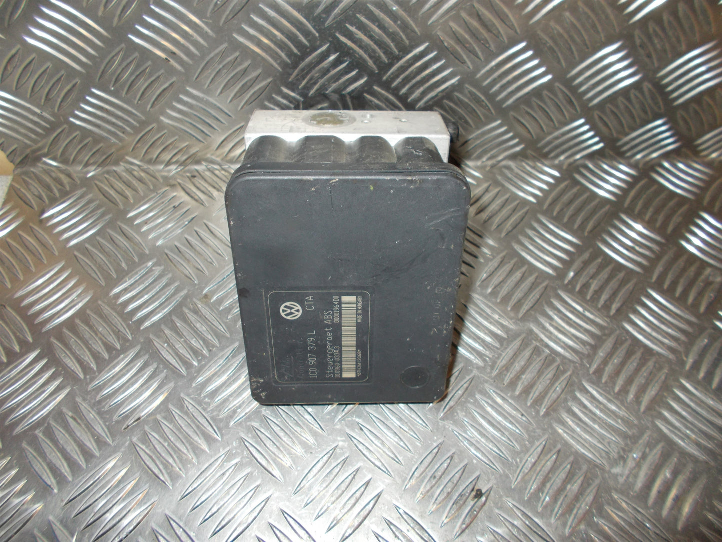 Skoda Octavia ABS Pumpe Med OEM Nr. 1C0907379L Fra Skoda Ophugger