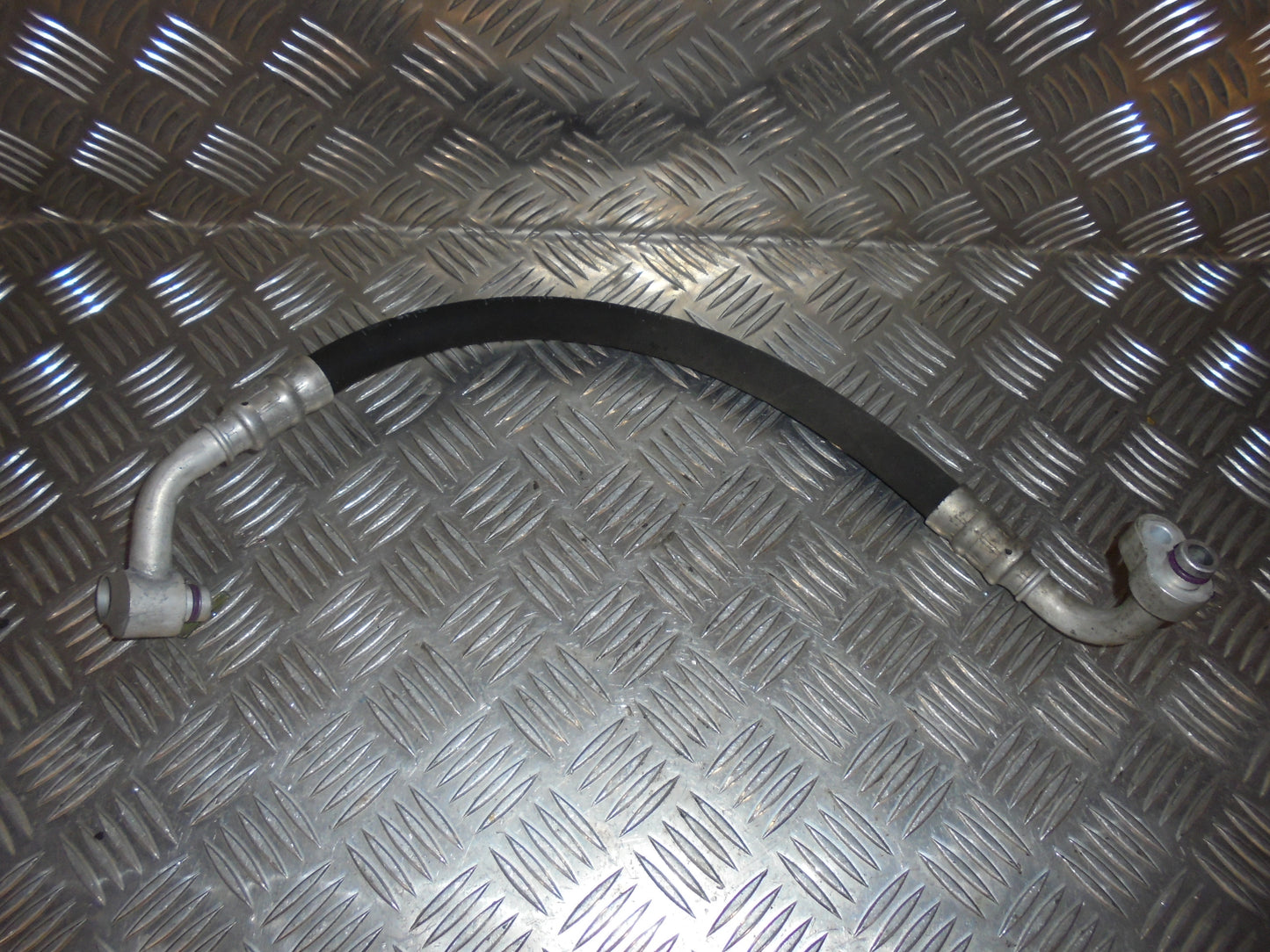 Seat Ibiza 6J Aircond. Rør/Slanger Med OEM Nr. 6R0820721J Fra Seat Ophugger