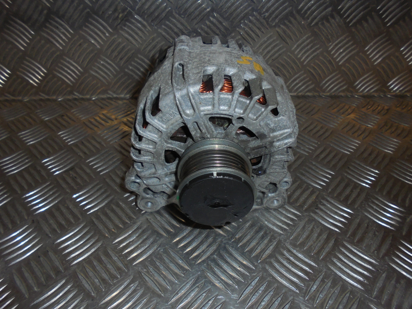 Seat Ibiza 6J Generator Med OEM Nr. 03P903023H Fra Seat Ophugger
