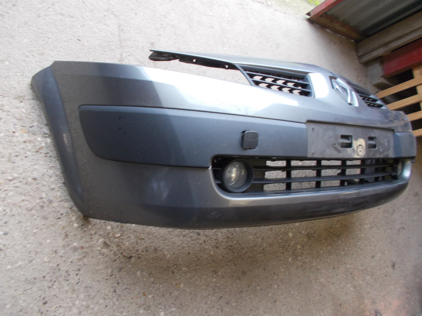 Renault Megane 2 Forkofanger Med OEM Nr. 620226236R Fra Renault Ophugger