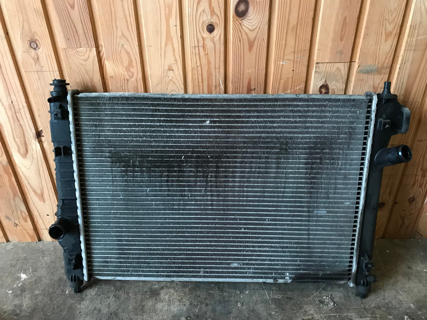 Chevrolet Aveo Køler Med OEM Nr. 95227751 Fra Chevrolet Ophugger