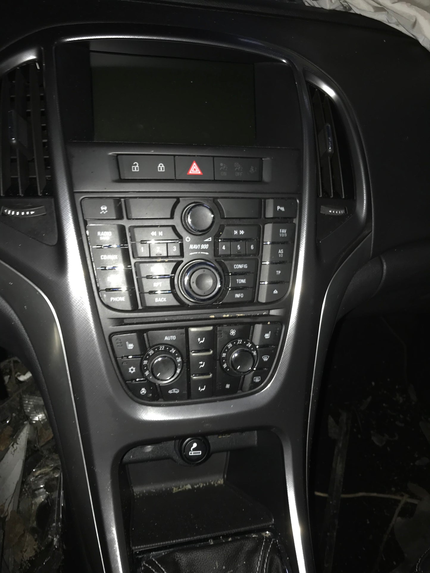 Opel Astra J Pluk-Selv-Bil Med OEM Nr. Ophugger Fra Opel Ophugger