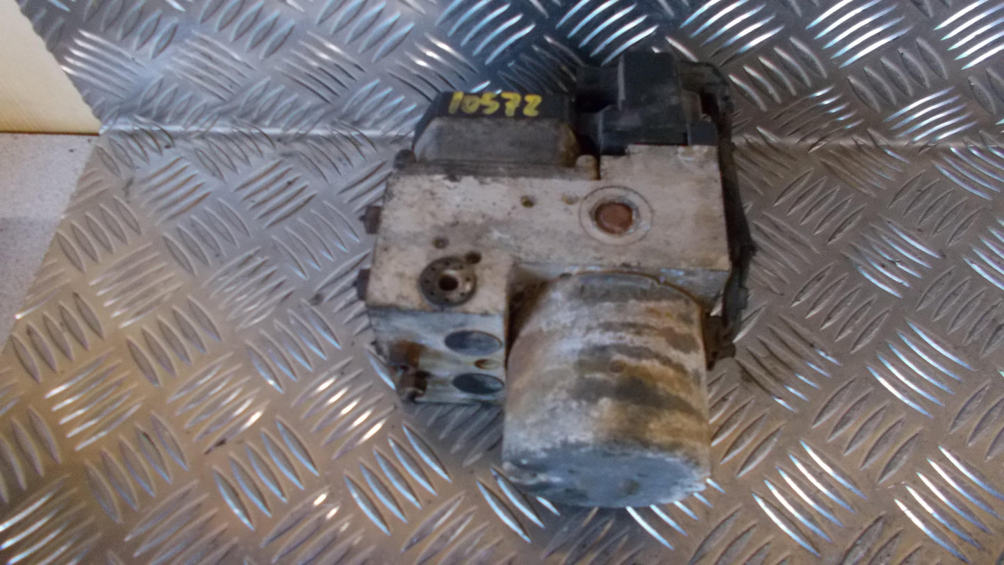 Opel Meriva A ABS Pumpe Med OEM Nr. 0265220658 Fra Opel Ophugger