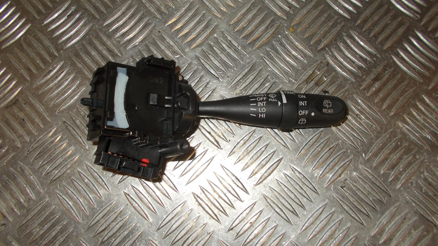 Suzuki Splash Kontakt Visker Med OEM Nr. 3731062JB1 Fra Suzuki Ophugger