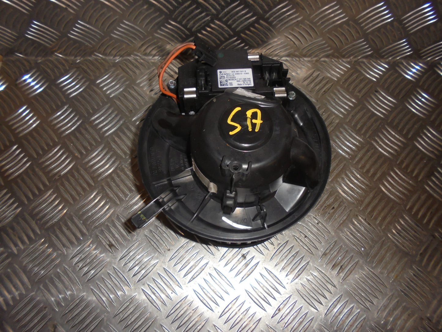 VW Golf 5 1K Varmeblæser Med OEM Nr. 3C0907521D Fra VW Ophugger