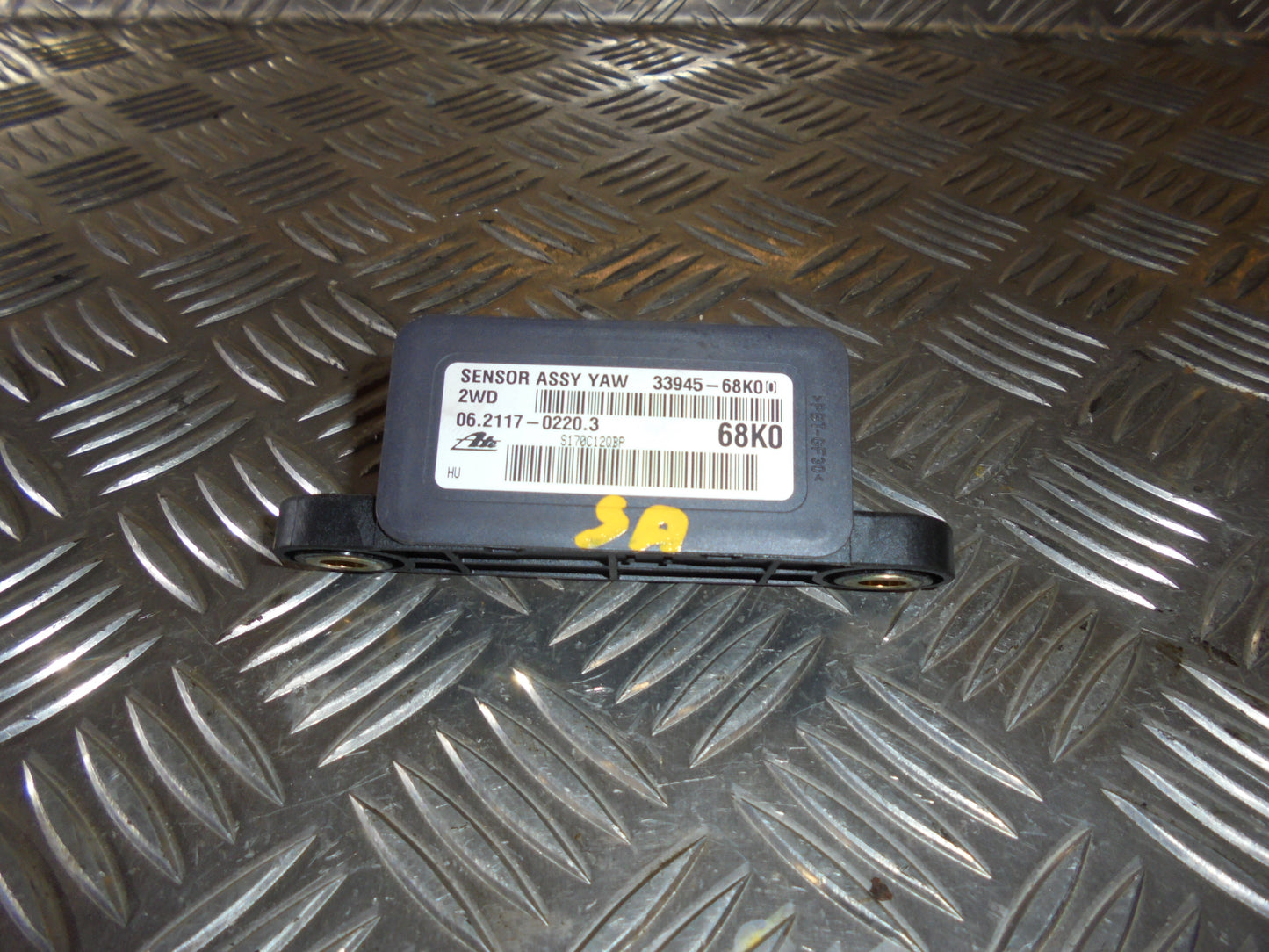 Suzuki Alto Esp Sensor Med OEM Nr. 3394568K00 Fra Suzuki Ophugger