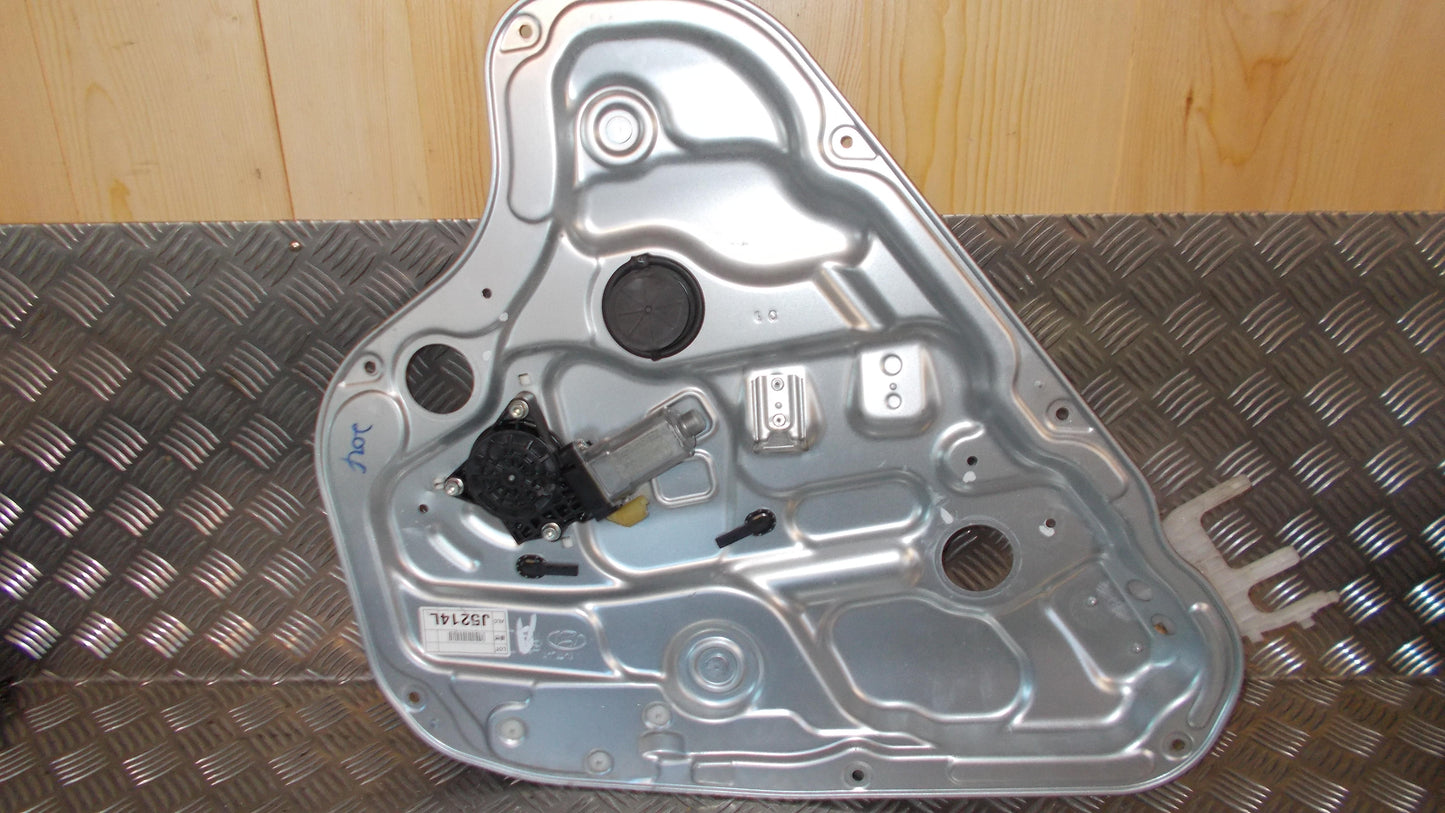 Hyundai I30 Km Rudemotor - Rudehejs Med OEM Nr. Ophugger Fra Hyundai Ophugger