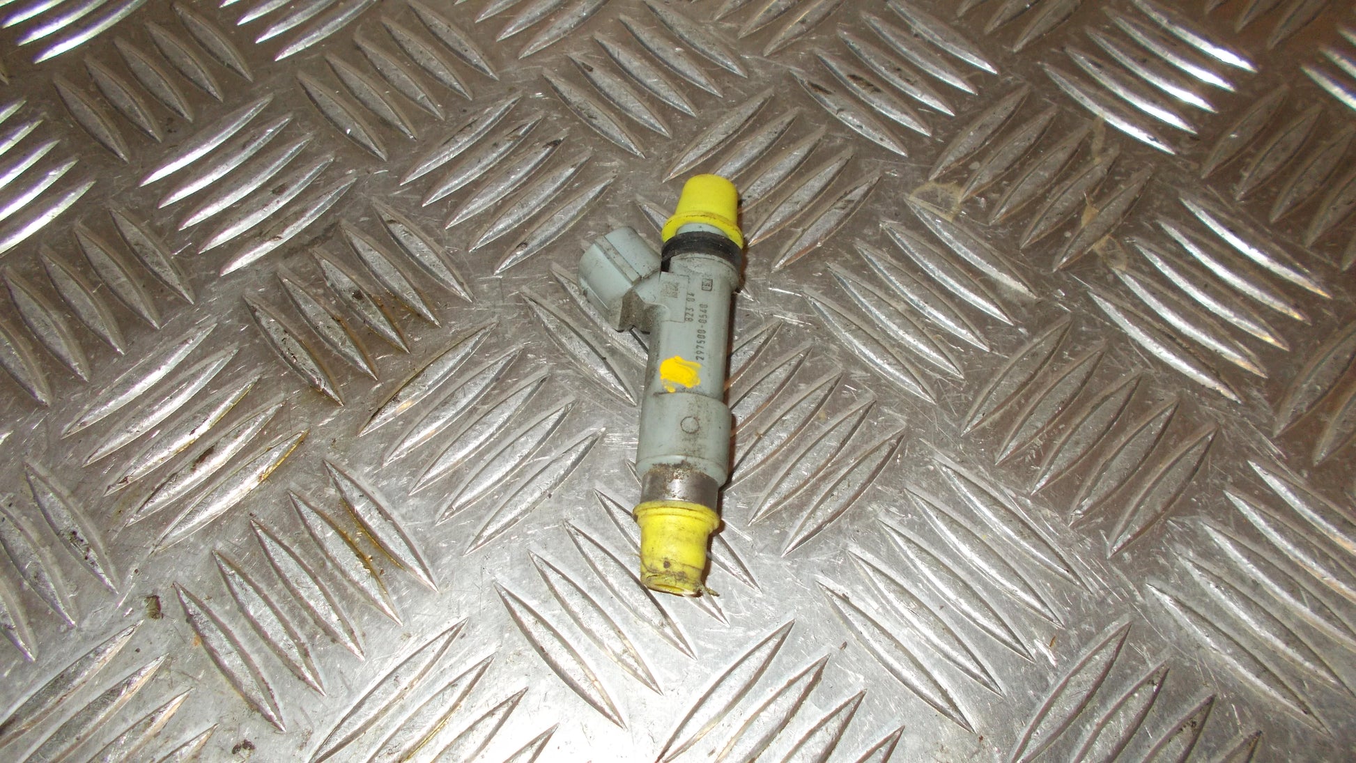 Suzuki SX4 Dyse Med OEM Nr. Ophugger Fra Suzuki Ophugger