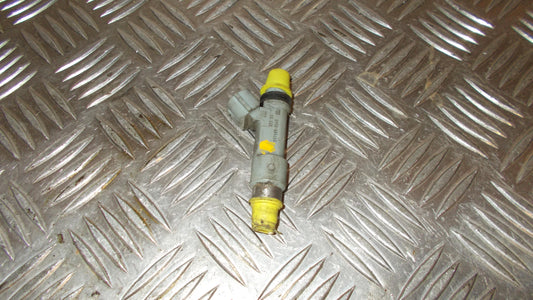 Suzuki SX4 Dyse Med OEM Nr. Ophugger Fra Suzuki Ophugger