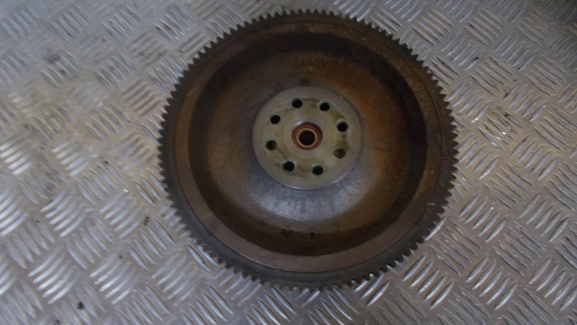 Suzuki SX4 Svinghjul Med OEM Nr. 54G00 Fra Suzuki Ophugger
