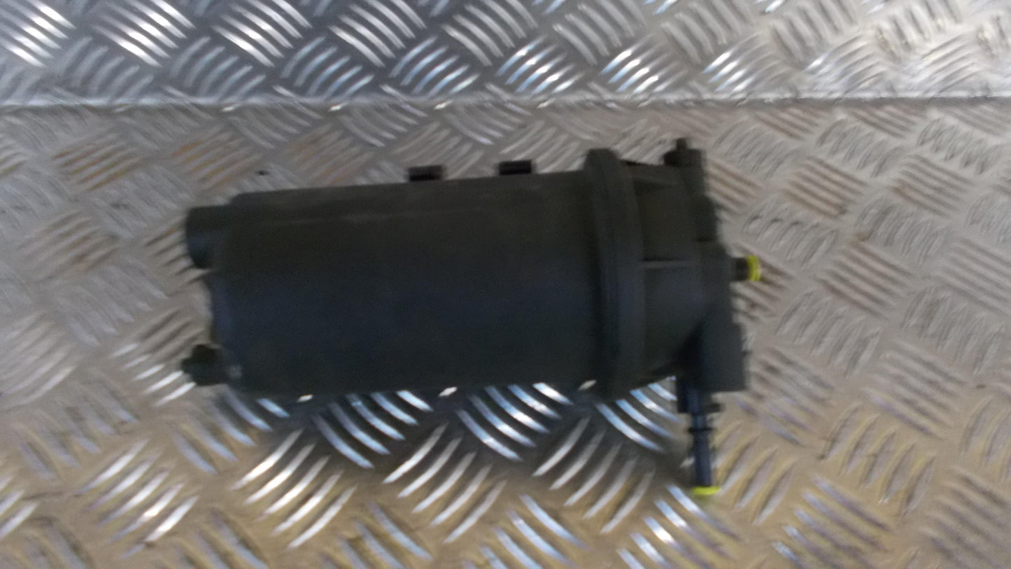 Opel Vivaro 1 Brændstoffilter Konsol Med OEM Nr. 8200416953 Fra Opel Ophugger