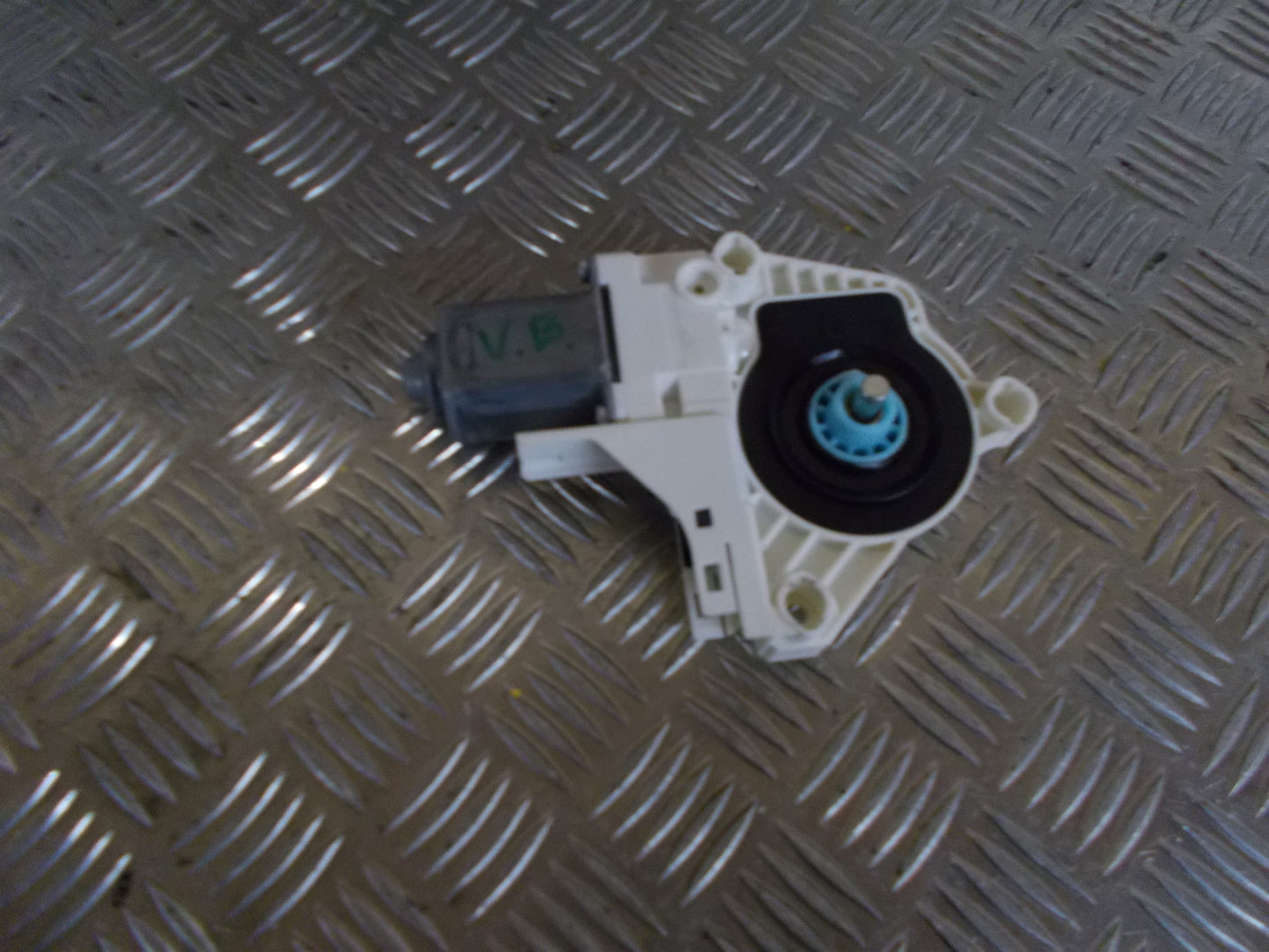 Audi A1 Rudemotor - Rudehejs Med OEM Nr. 8X0959812A Fra Audi Ophugger