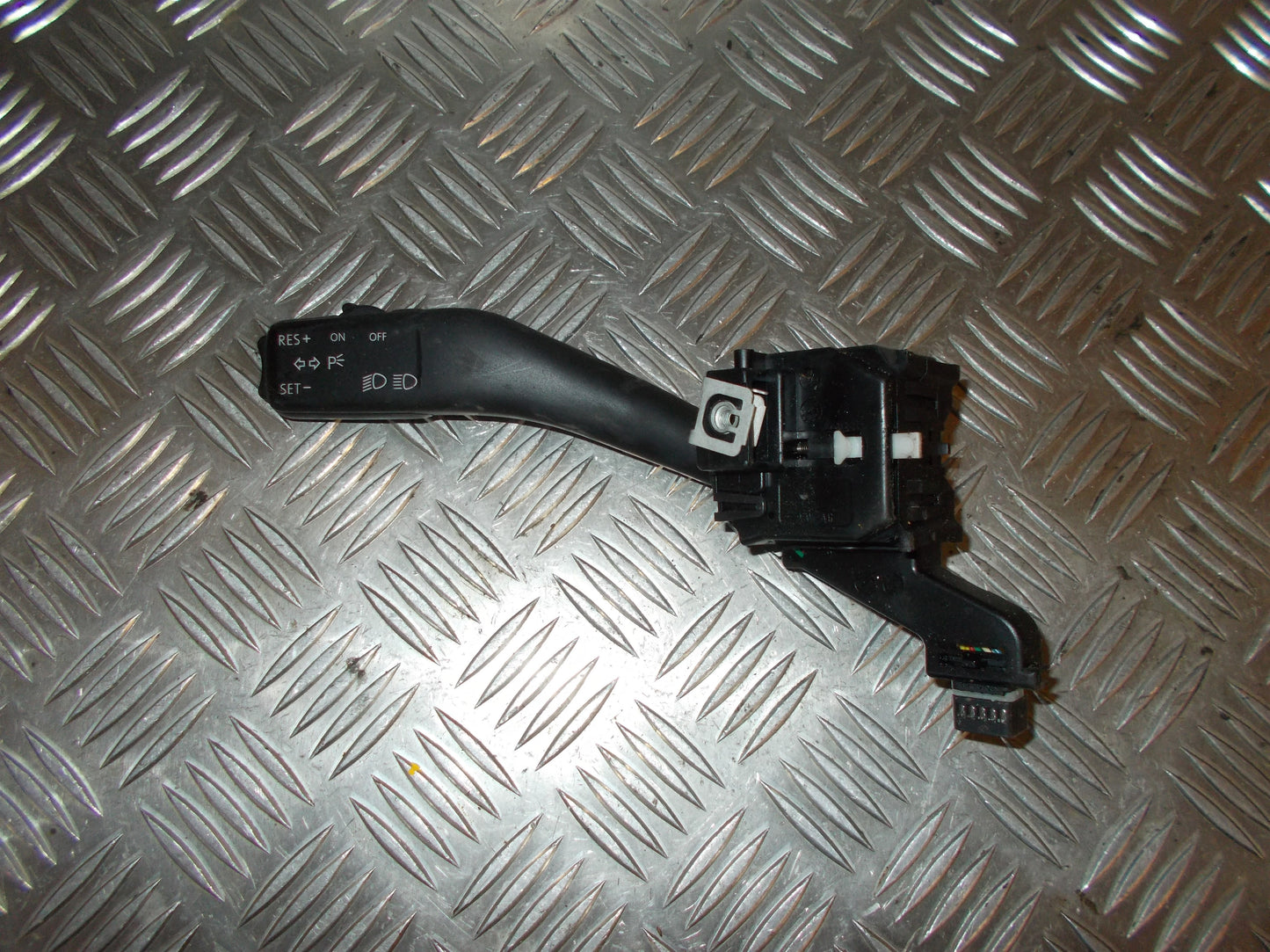 VW Touran 1T GP Kontakt Blink Med OEM Nr. 1K0953513A Fra VW Ophugger