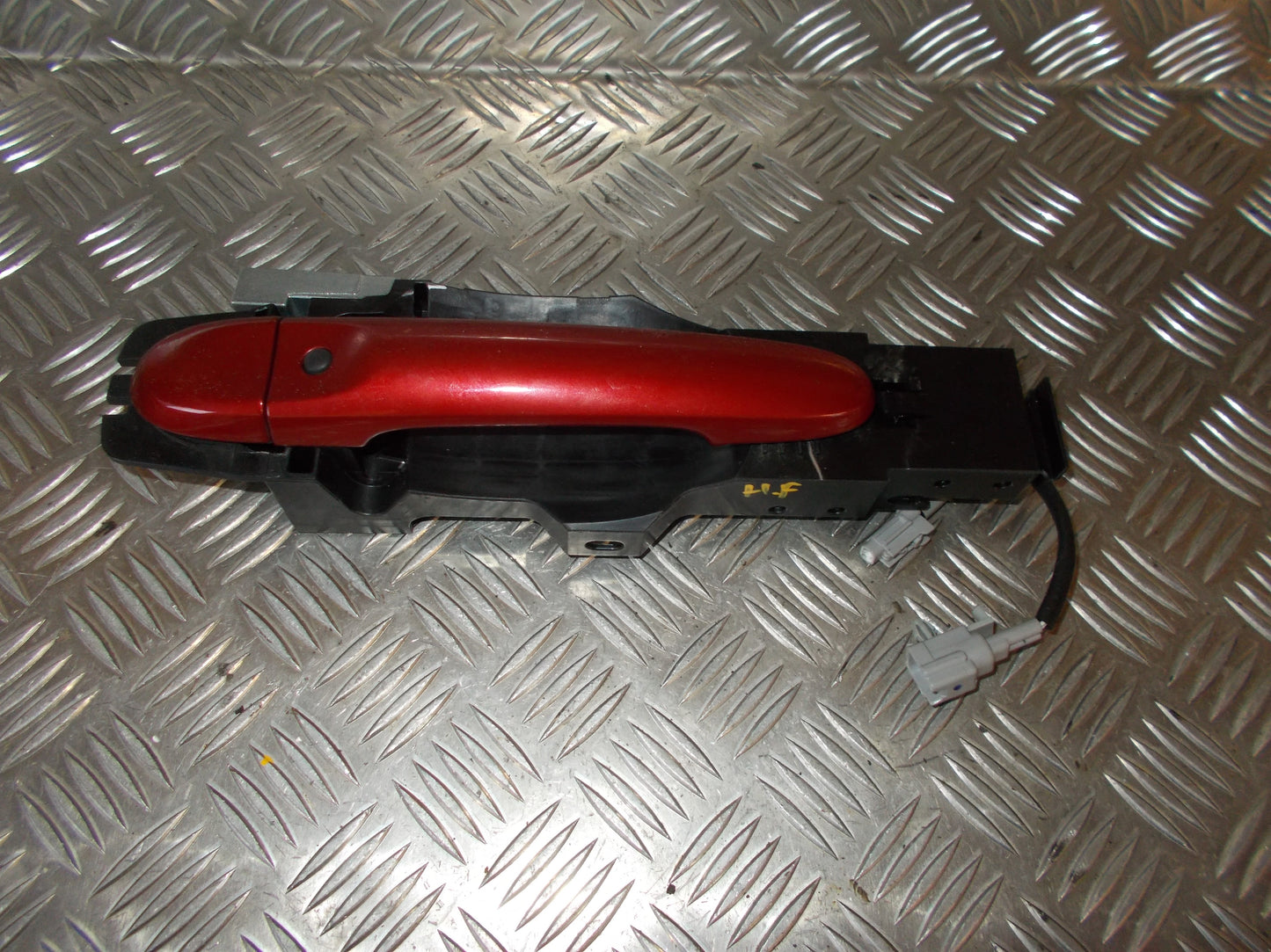 Nissan Note Håndtag Udvendig Med OEM Nr. Ophugger Fra Nissan Ophugger