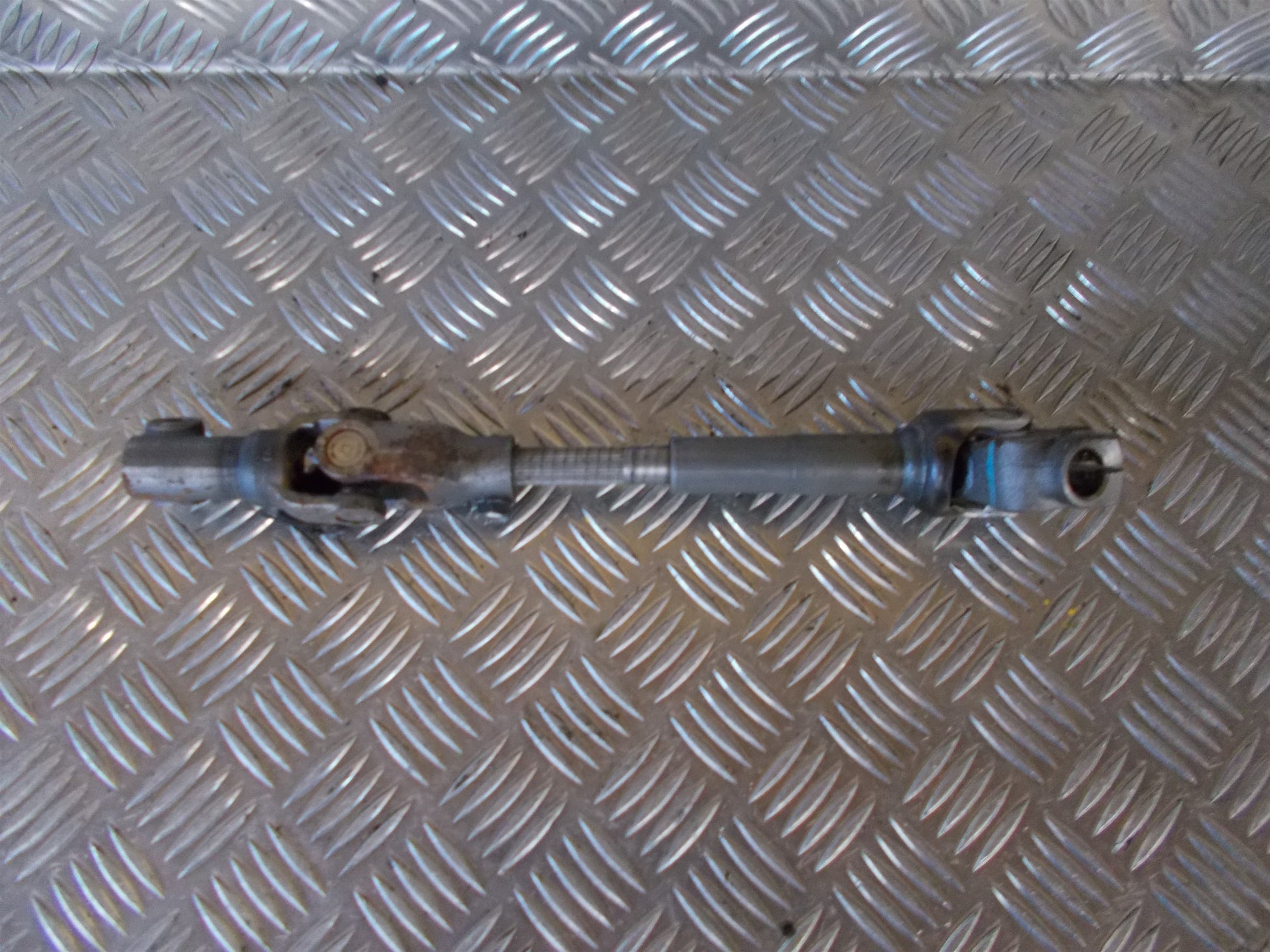 Nissan Note Ratled Servo Med OEM Nr. 480801HK0A Fra Nissan Ophugger