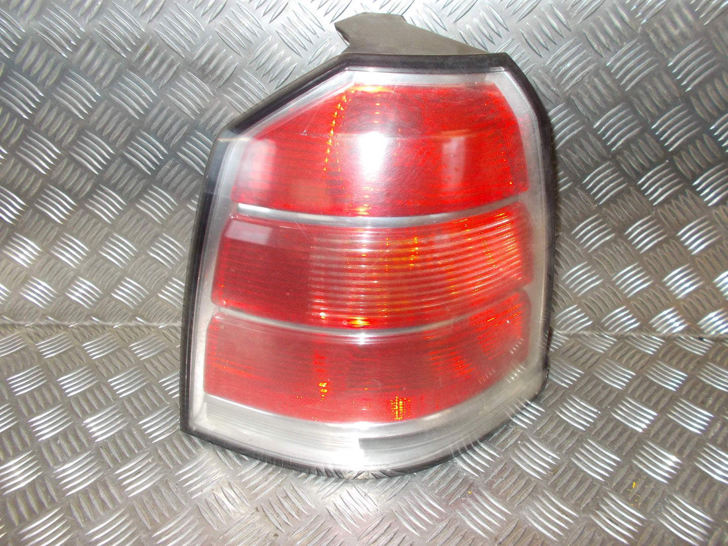 Opel Zafira B Baglygte Med OEM Nr. 13252447 Fra Opel Ophugger