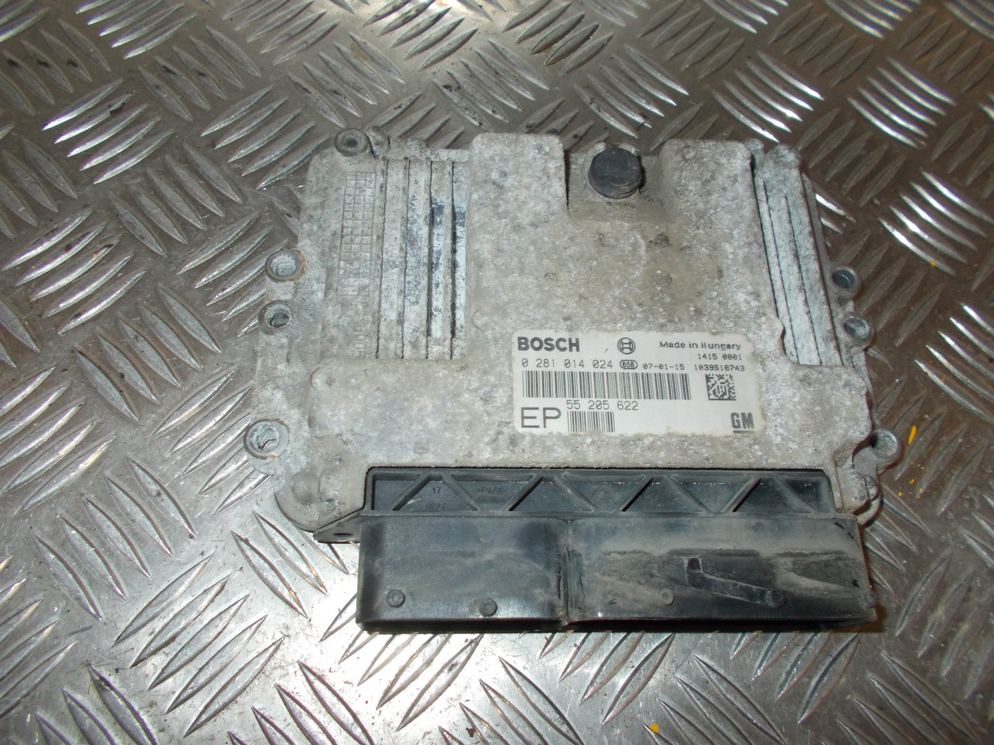Opel Zafira B Motorstyring - Motorstyreboks - Injection Elboks Med OEM Nr. 55205622 Fra Opel Ophugger