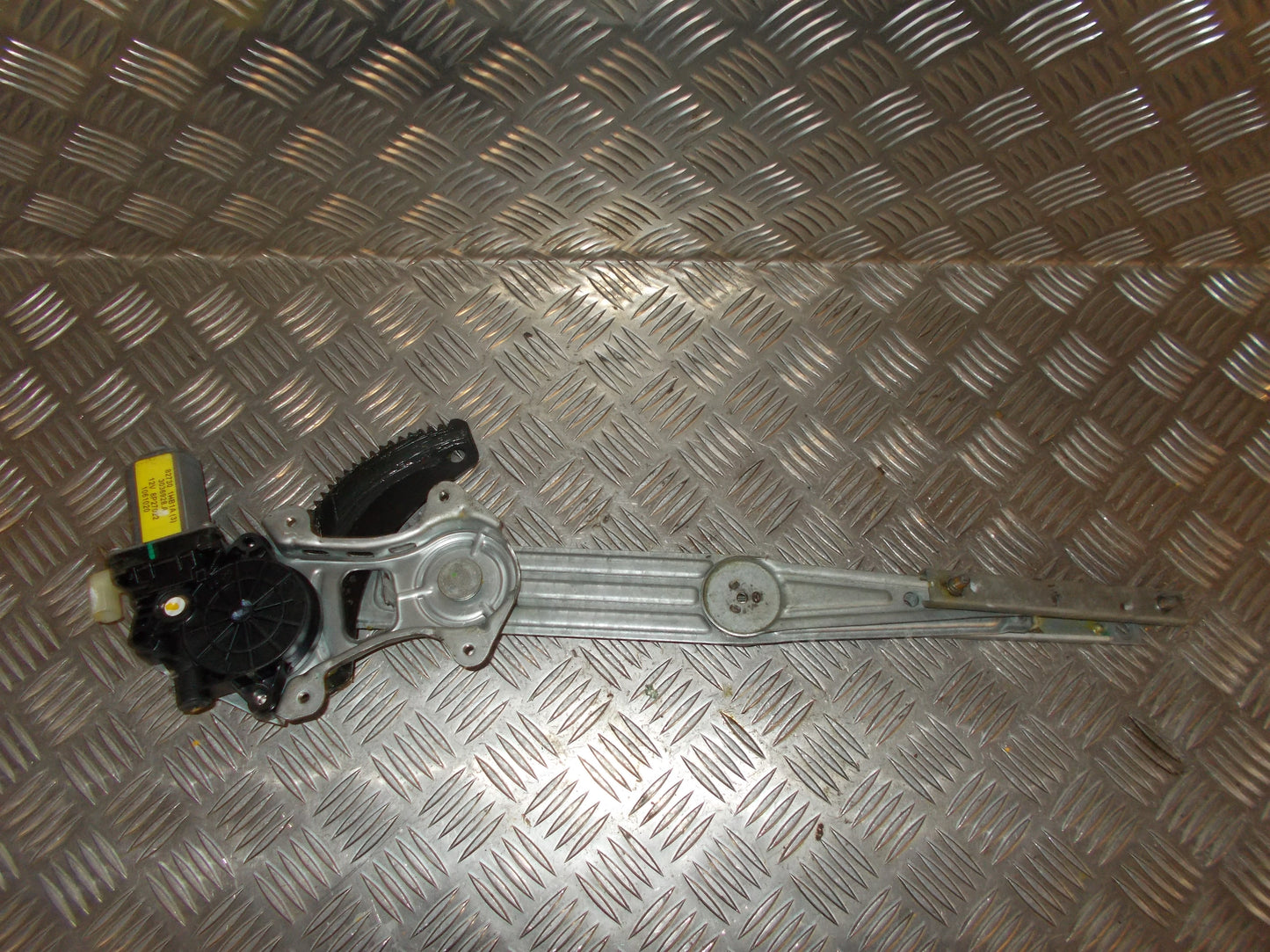 Nissan Note Rudemotor - Rudehejs Med OEM Nr. 827301HB1A Fra Nissan Ophugger