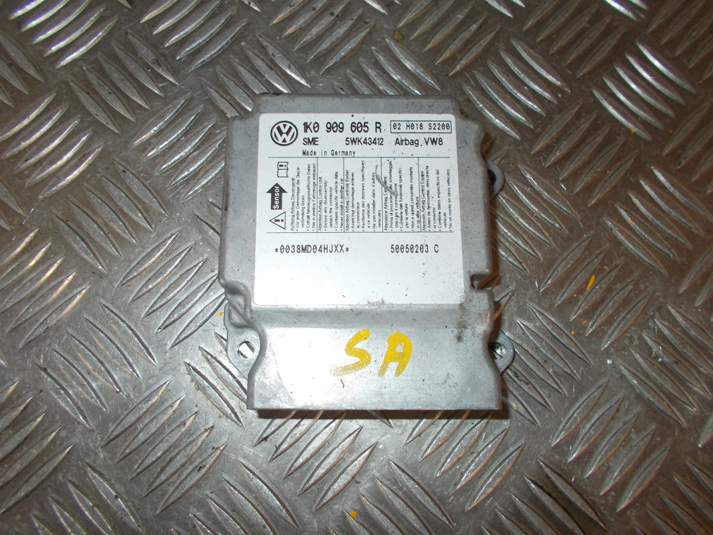 Skoda Octavia Airbag Elboks Med OEM Nr. 1K0909605R Fra Skoda Ophugger