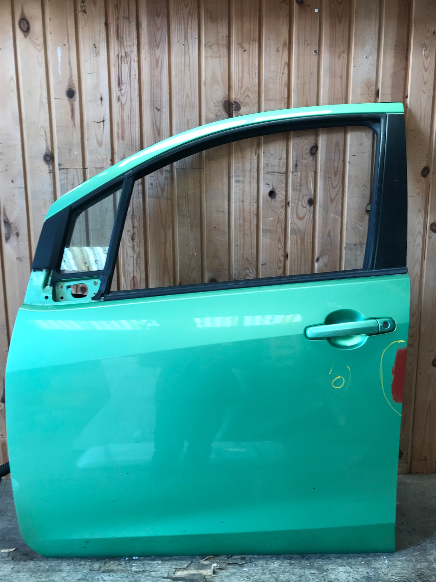Suzuki Splash Fordør V Med OEM Nr. 6800251K00 Fra Suzuki Ophugger