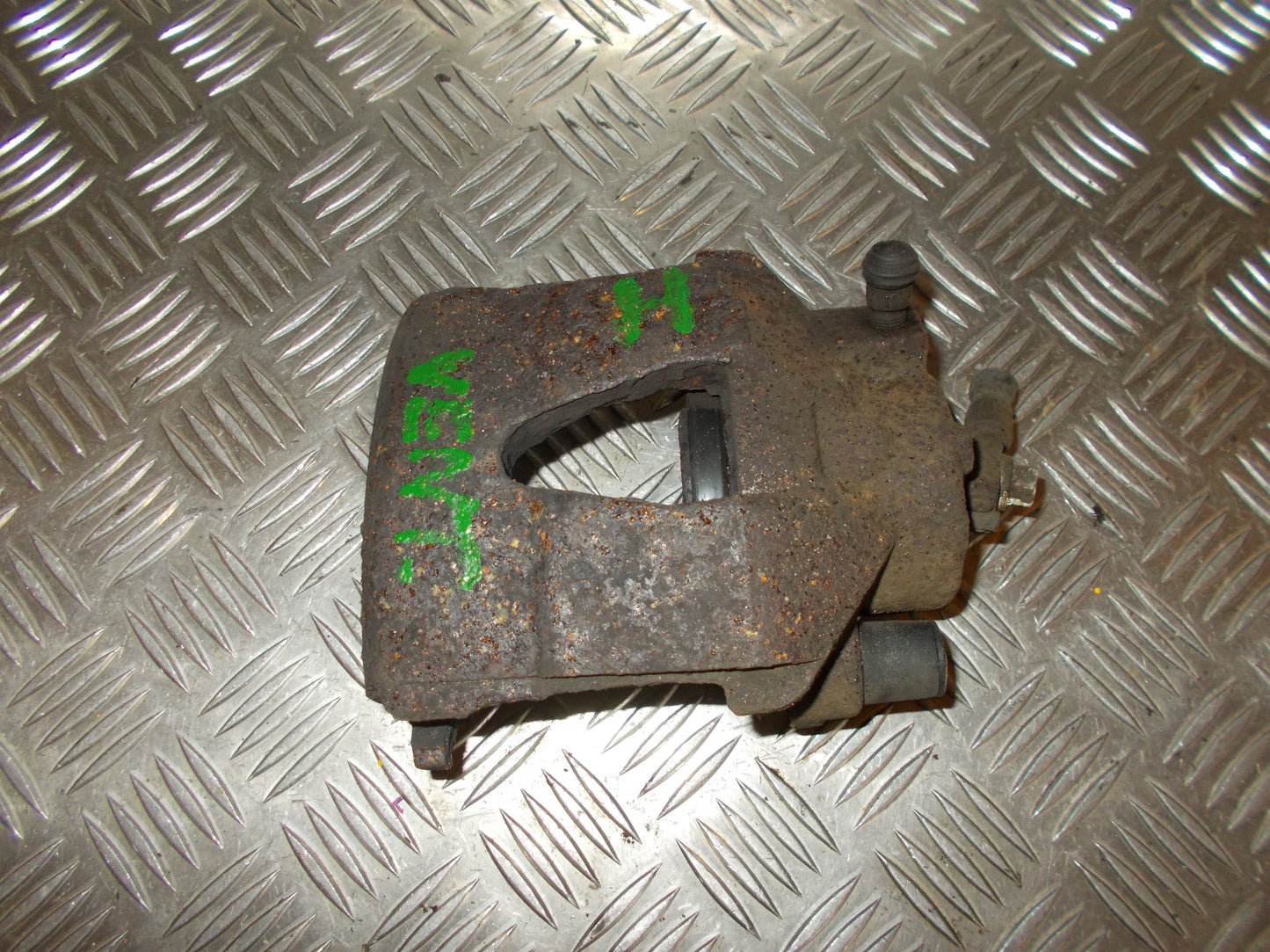 VW Fox 5Z Bremsekaliber Hf Med OEM Nr. 1K0615123D Fra VW Ophugger