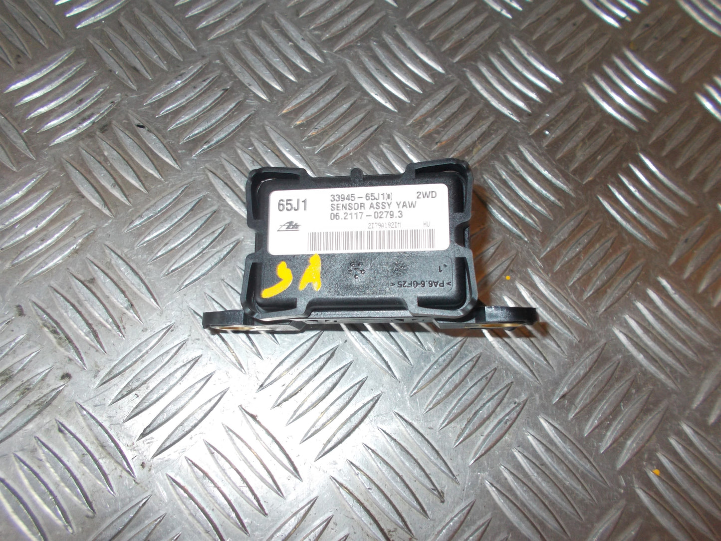 Suzuki Splash Esp Sensor Med OEM Nr. 3394565J10 Fra Suzuki Ophugger