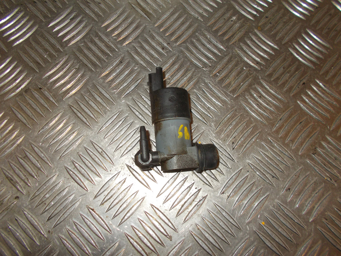 Nissan Micra K13 Sprinklermotor Med OEM Nr. 9641553880 Fra Nissan Ophugger