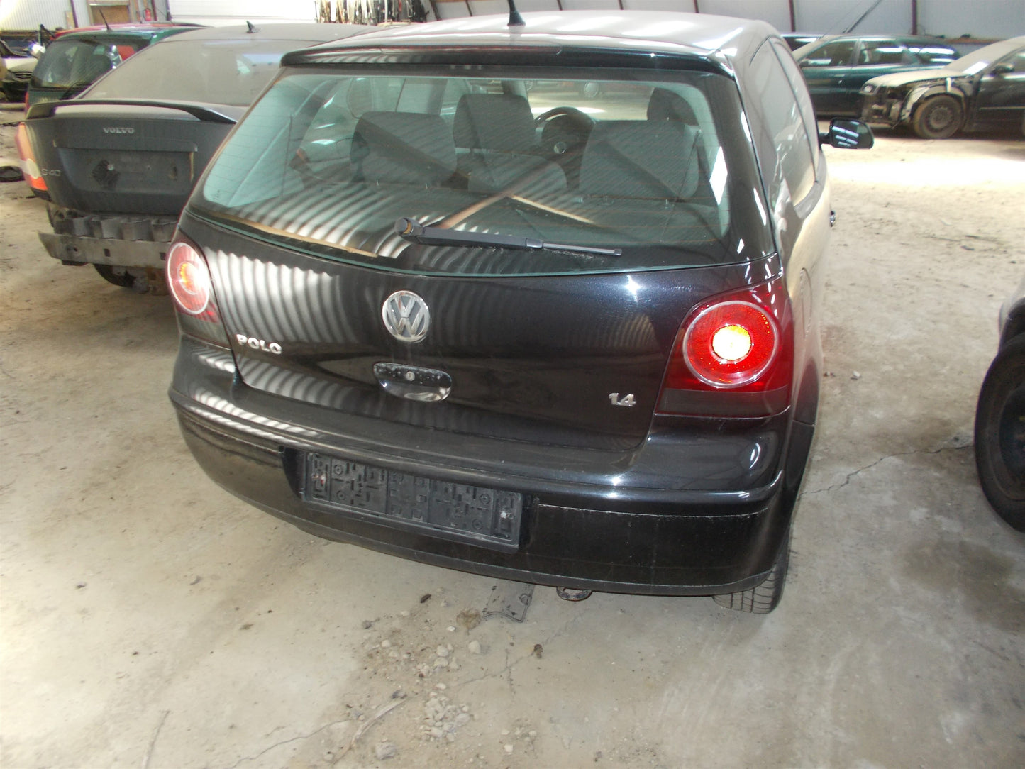 VW Polo 9N Pluk-Selv-Bil Med OEM Nr. Ophugger Fra VW Ophugger