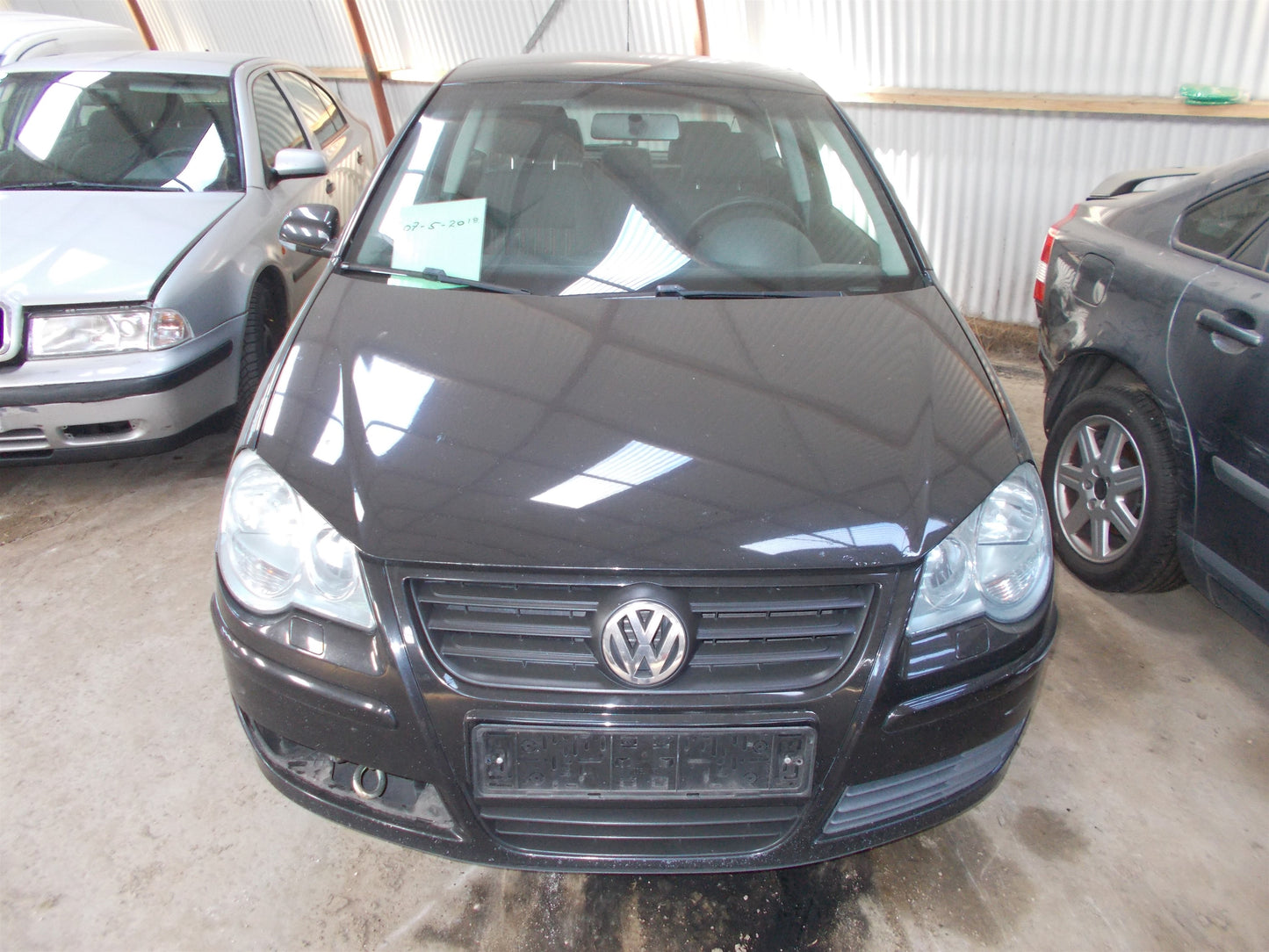 VW Polo 9N Pluk-Selv-Bil Med OEM Nr. Ophugger Fra VW Ophugger