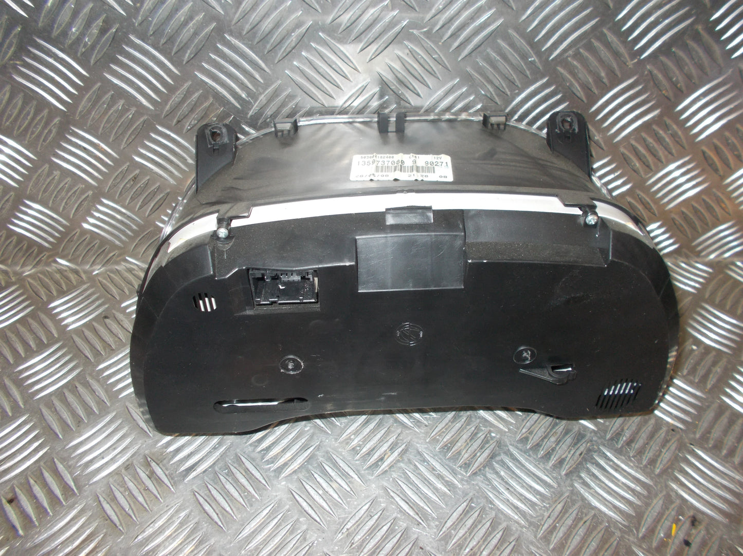 Peugeot Bipper Speedometer - Instrument Med OEM Nr. 6103NR Fra Peugeot Ophugger