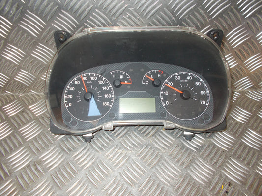 Peugeot Bipper Speedometer - Instrument Med OEM Nr. 6103X1 Fra Peugeot Ophugger