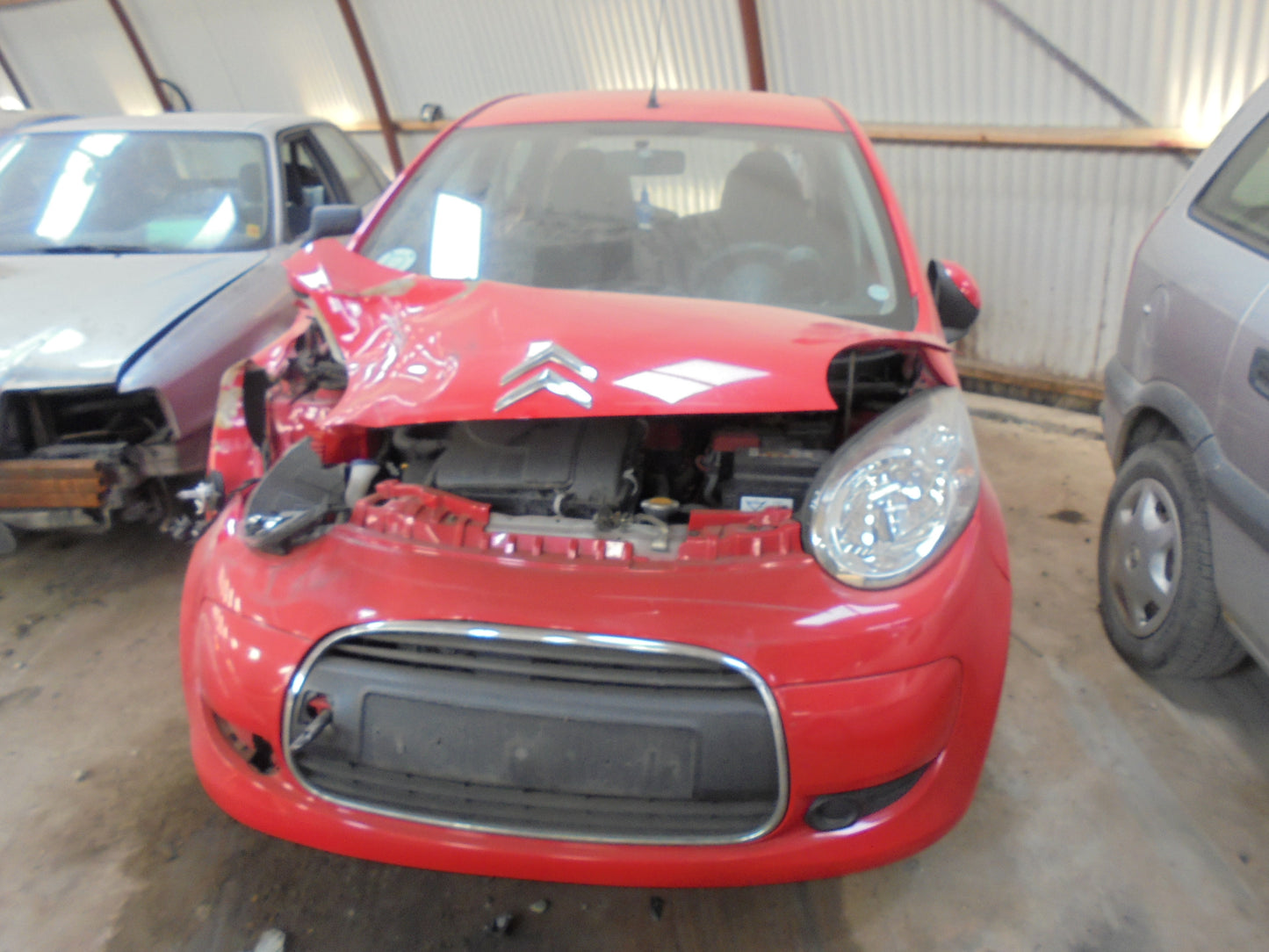 Citroen C1 Pluk-Selv-Bil Med OEM Nr. Ophugger Fra Citroen Ophugger