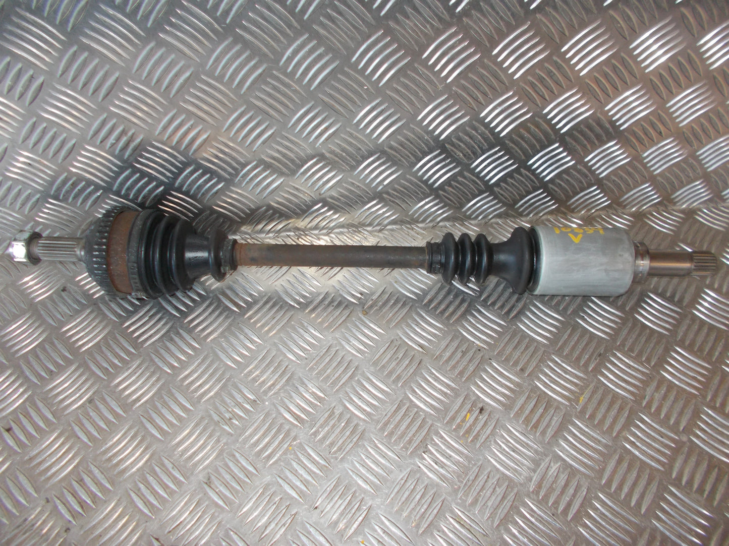 Citroen Saxo Trækaksel For V Med OEM Nr. Ophugger Fra Citroen Ophugger