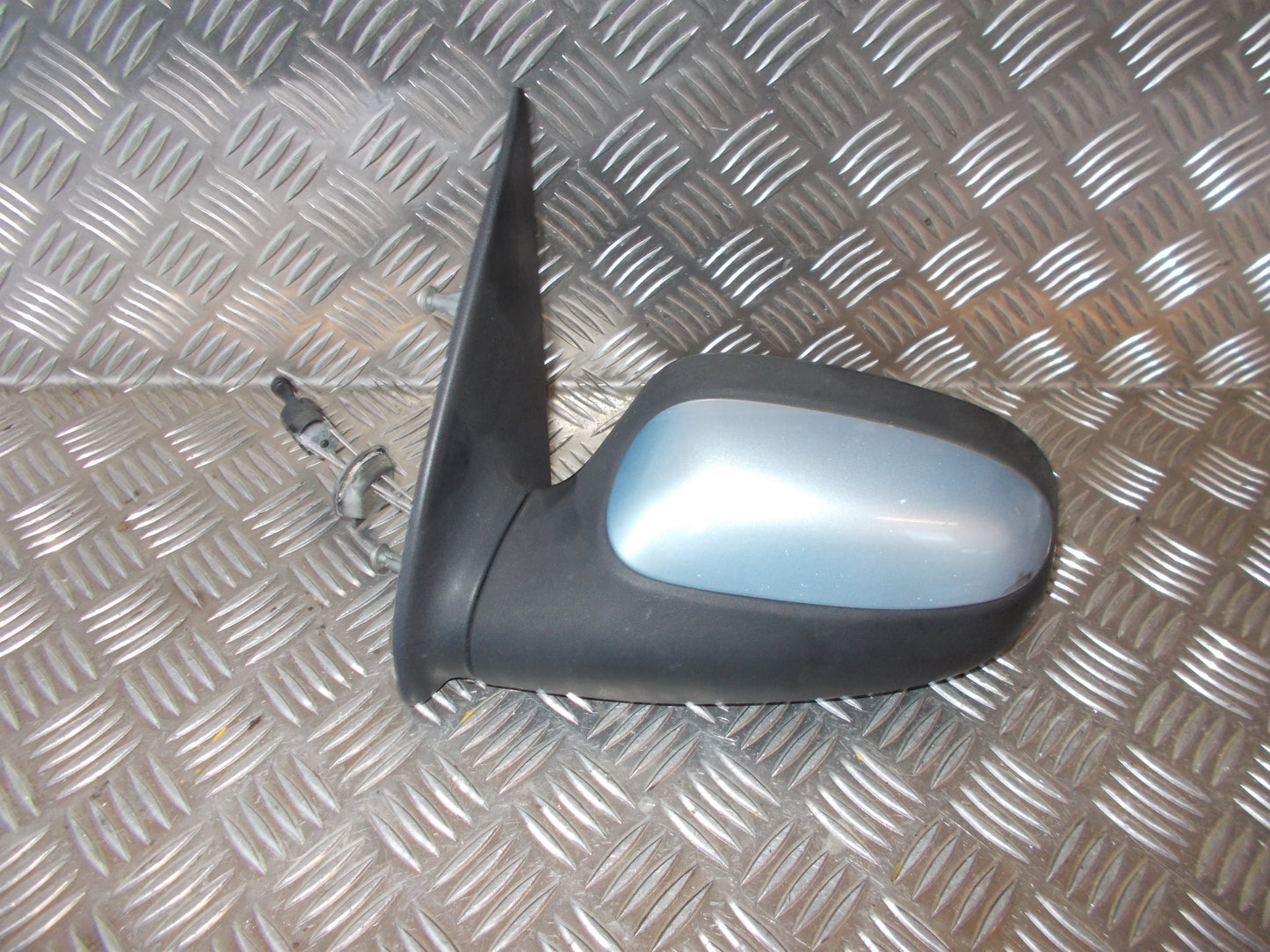 Citroen Saxo Sidespejl Med OEM Nr. Ophugger Fra Citroen Ophugger