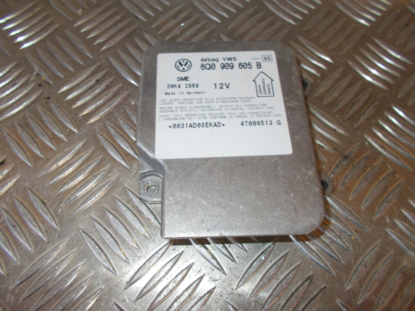 VW Passat 3B Airbag Elboks Med OEM Nr. 6Q0909605B Fra VW Ophugger