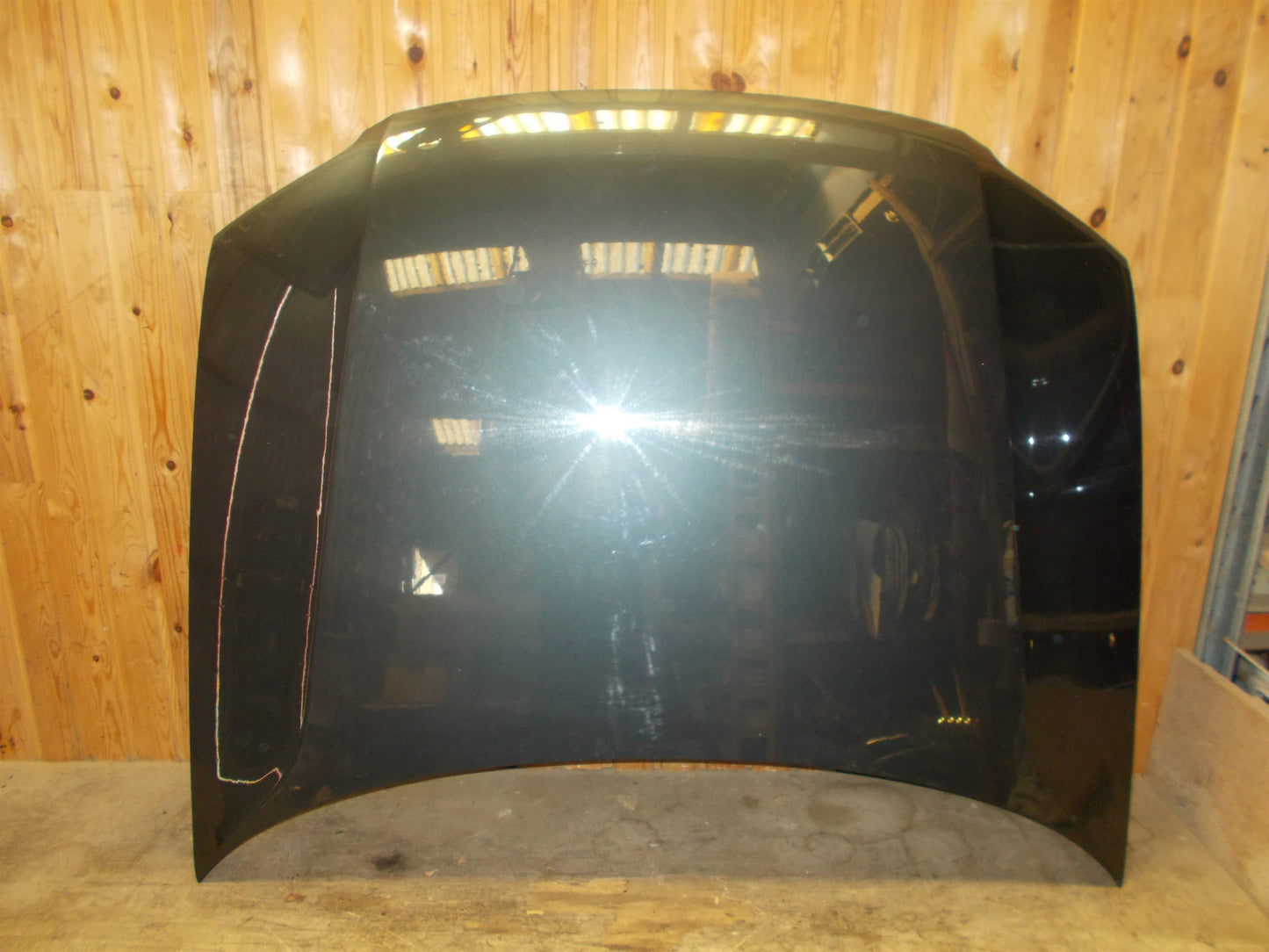 VW Passat 3B Fronthjelm Med OEM Nr. 3B0823031K Fra VW Ophugger