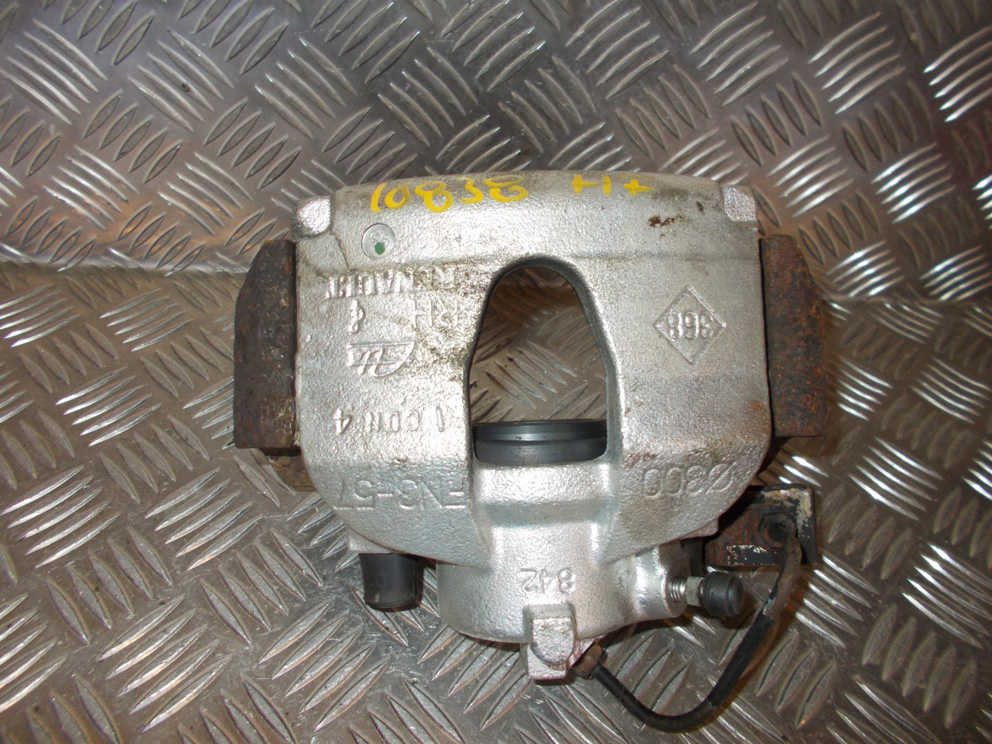 Renault Laguna 2 Bremsekaliber Hf Med OEM Nr. Ophugger Fra Renault Ophugger