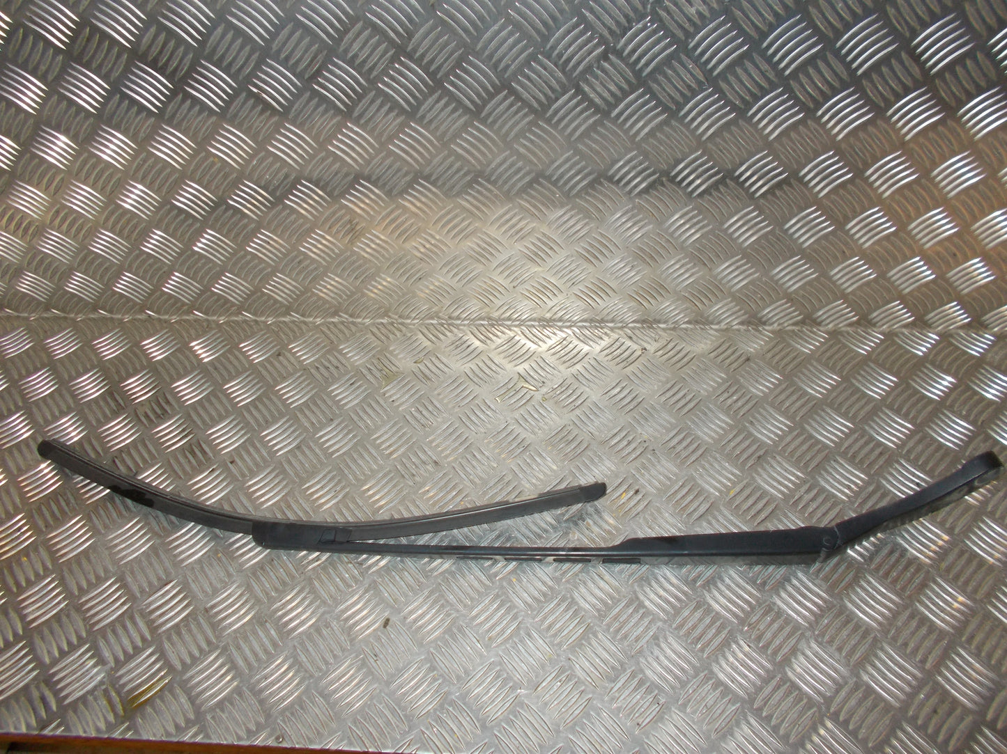 Audi A6 Viskerarm Med OEM Nr. 4F1955408B Fra Audi Ophugger