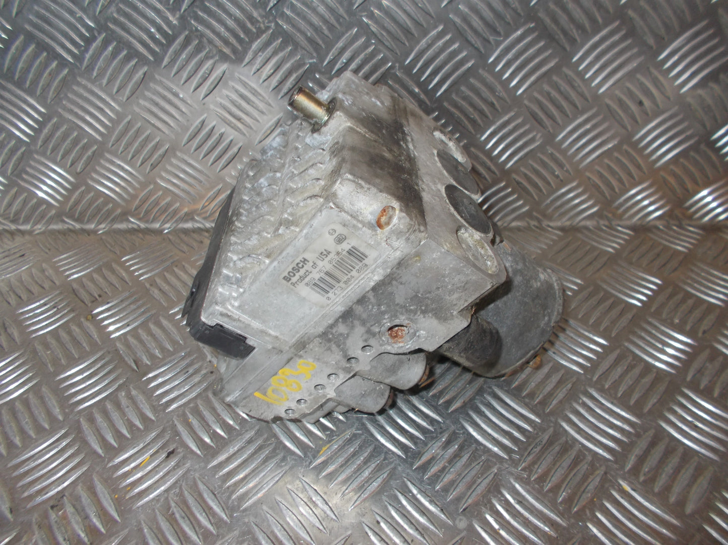 Mercedes Vito W638 ABS Pumpe Med OEM Nr. A000460189 Fra Mercedes Ophugger