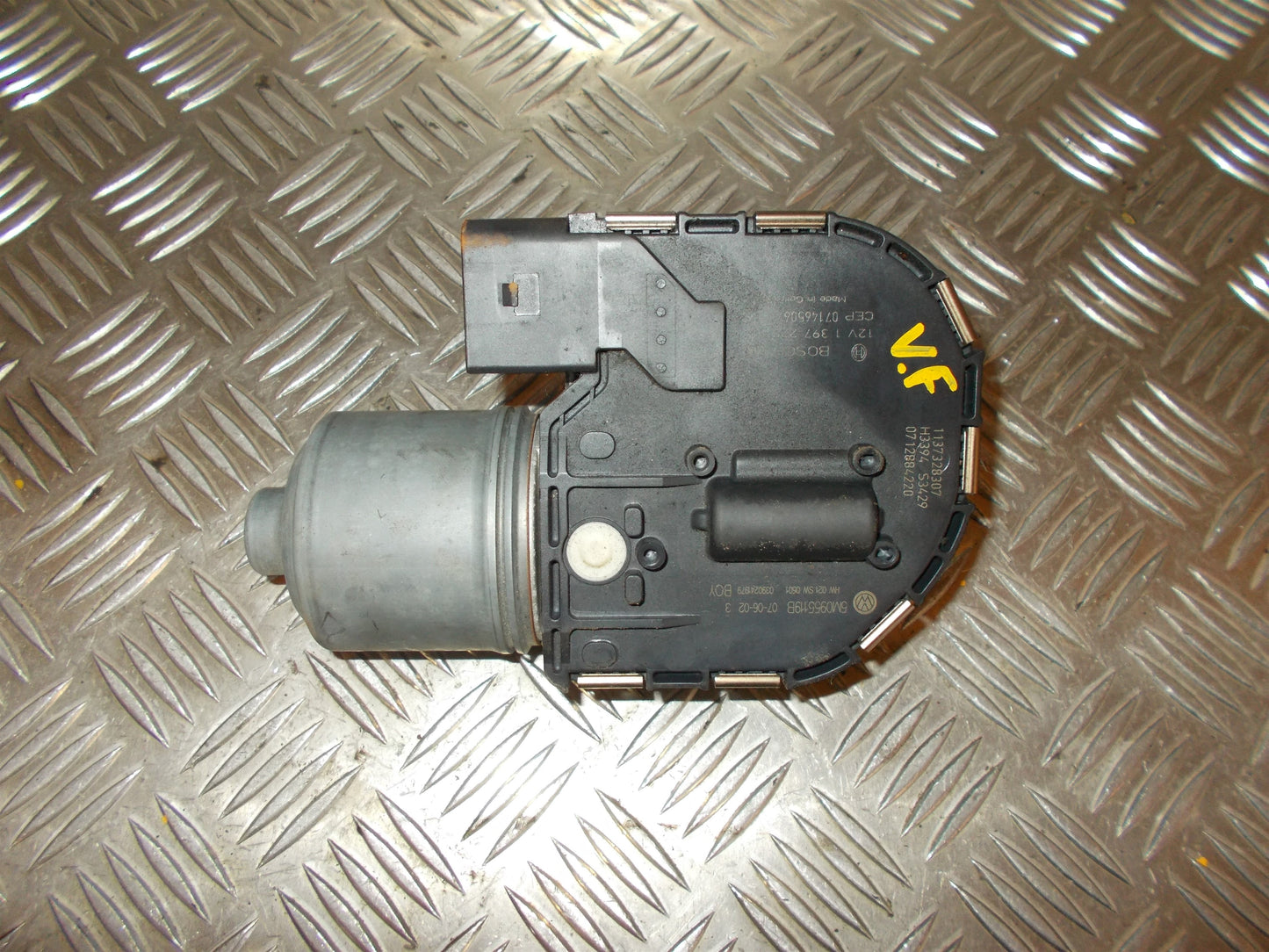 VW Golf 5 1K Viskermotor Med OEM Nr. 5M0955119B Fra VW Ophugger