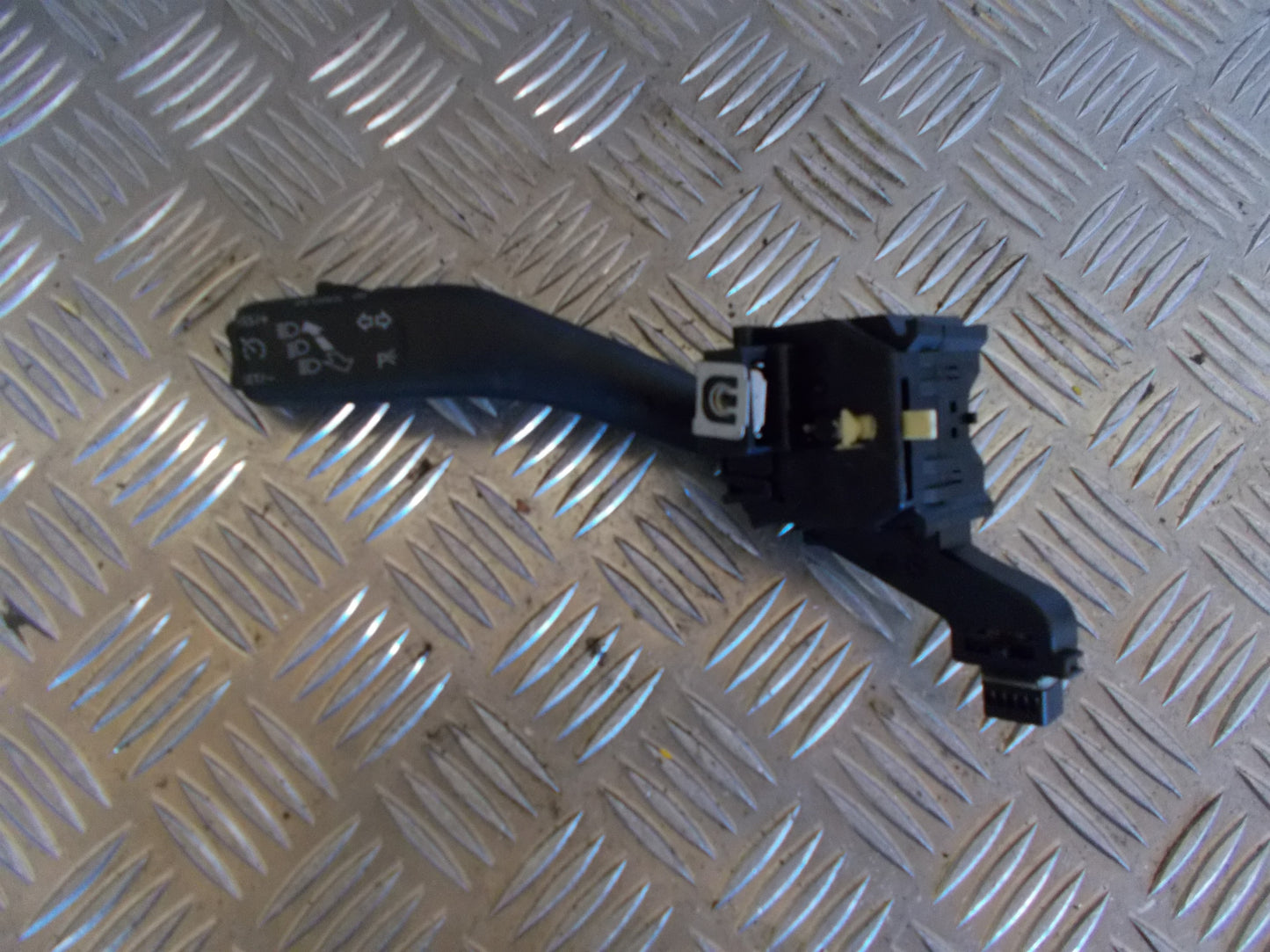VW Golf 5 1K Kontakt Blink Med OEM Nr. 1K0953513F Fra VW Ophugger